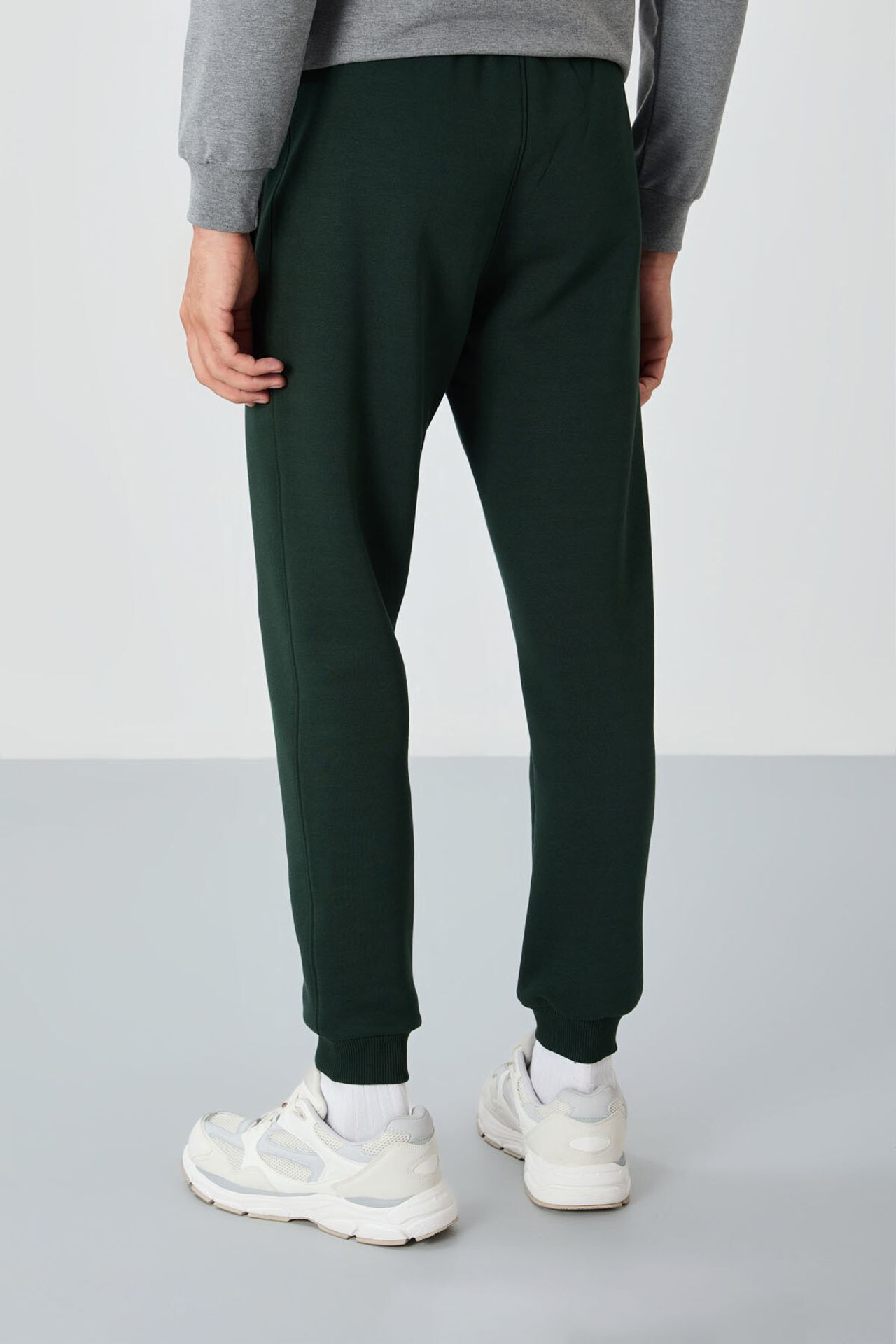 TOMMY Men's Jogger Sweatpants 5