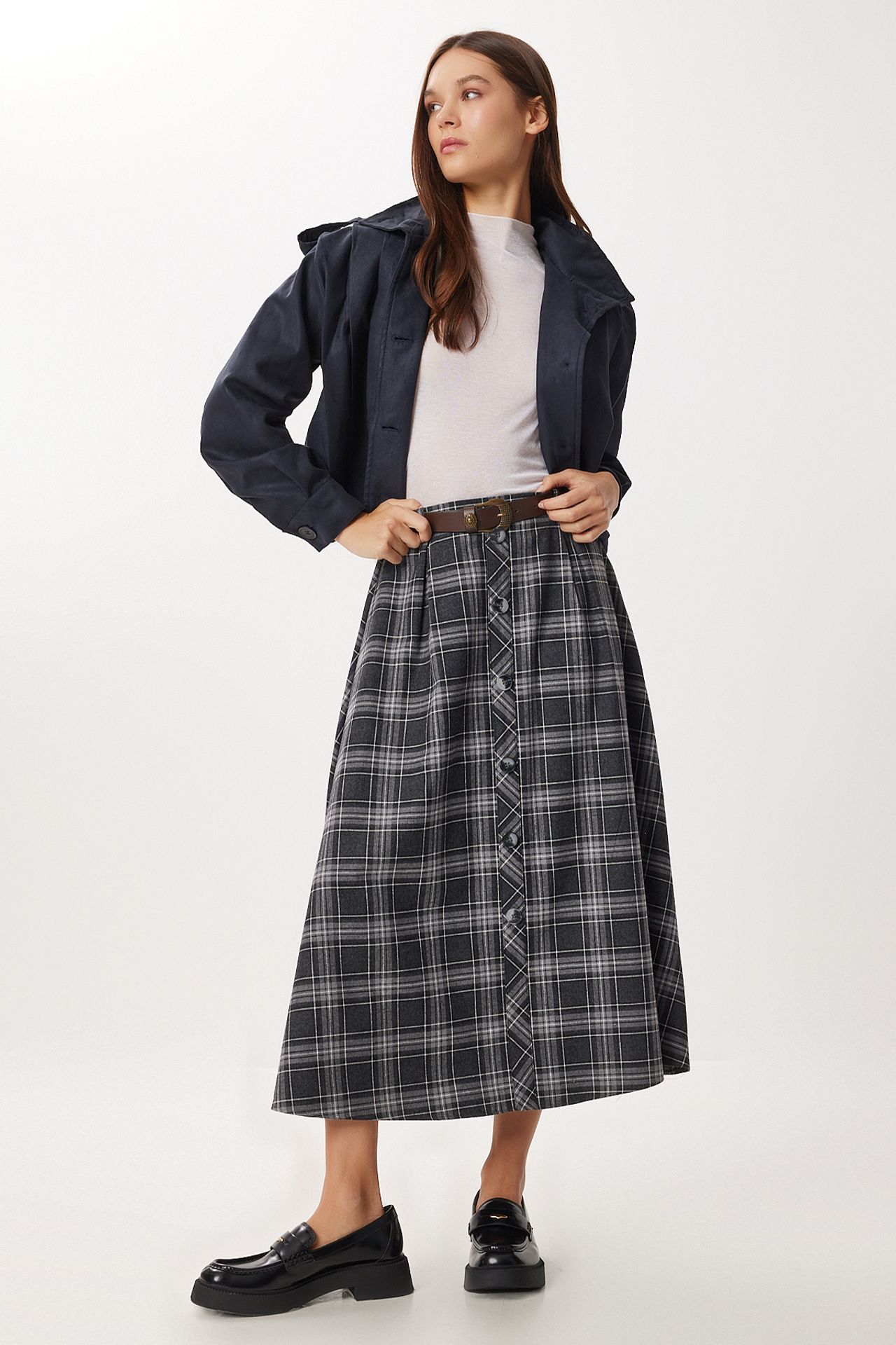 ISTANBUL High Waist Midi Skirt with Button Closure 1