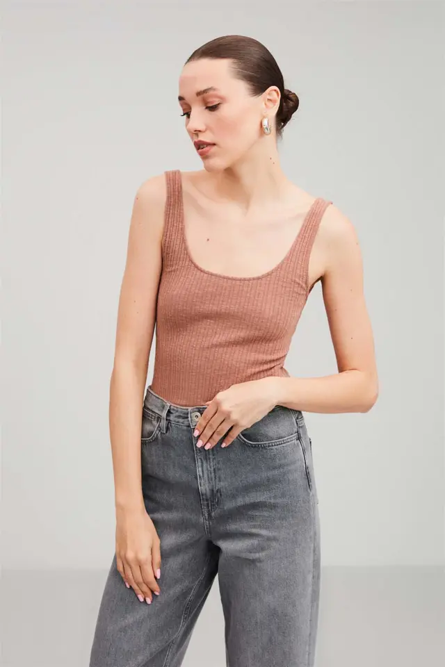 GRIMELANGE Ribbed U-Neck Cami Tank Top