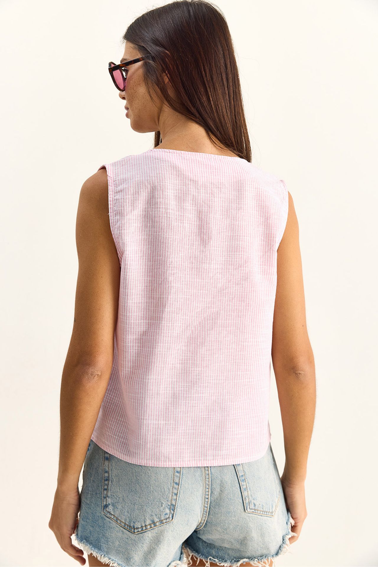 LUCCI Striped V-Neck Blouse with Tie Detail 6