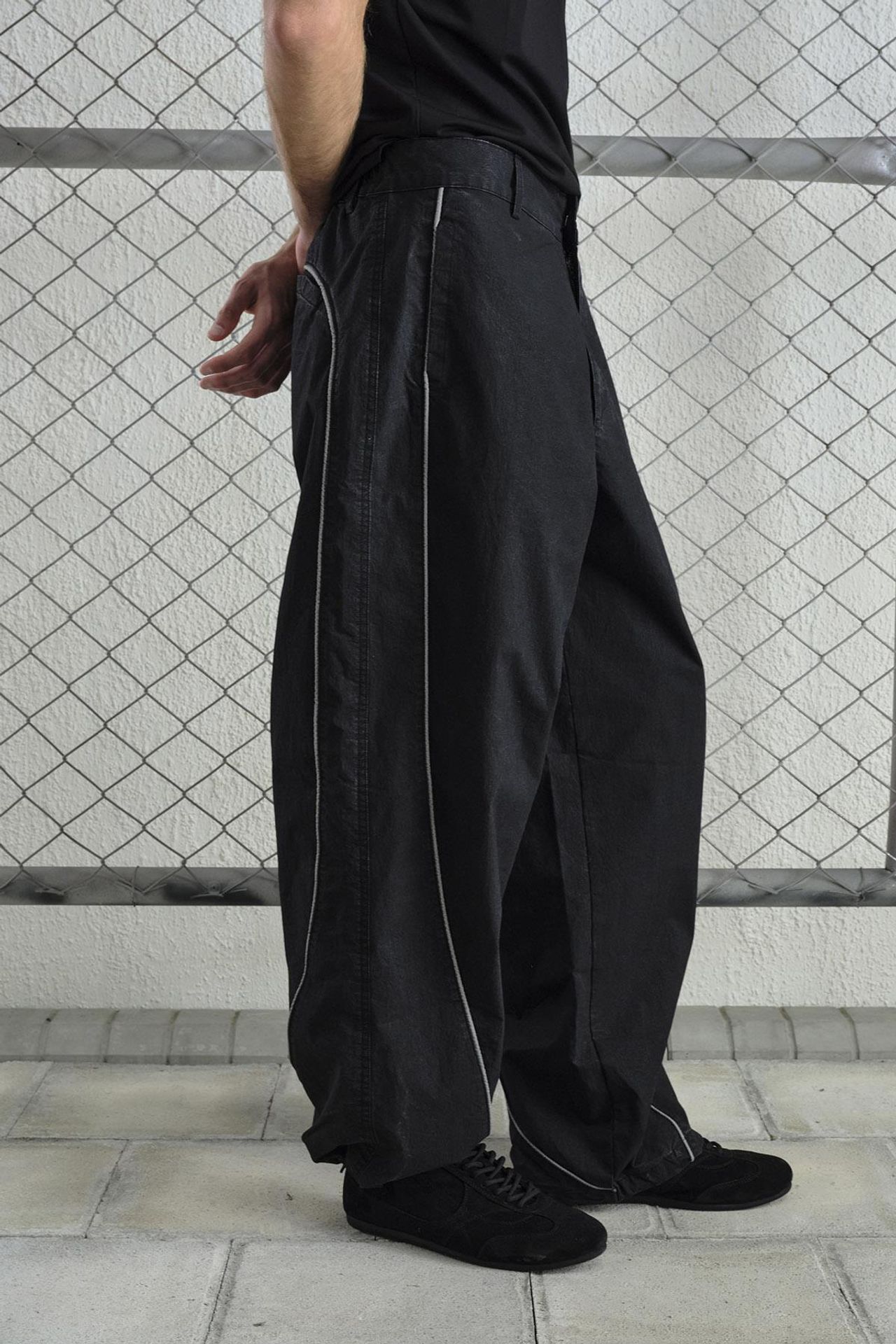 GIESTO Contrast Binding Detailed Baggy Ripstop Pants 4