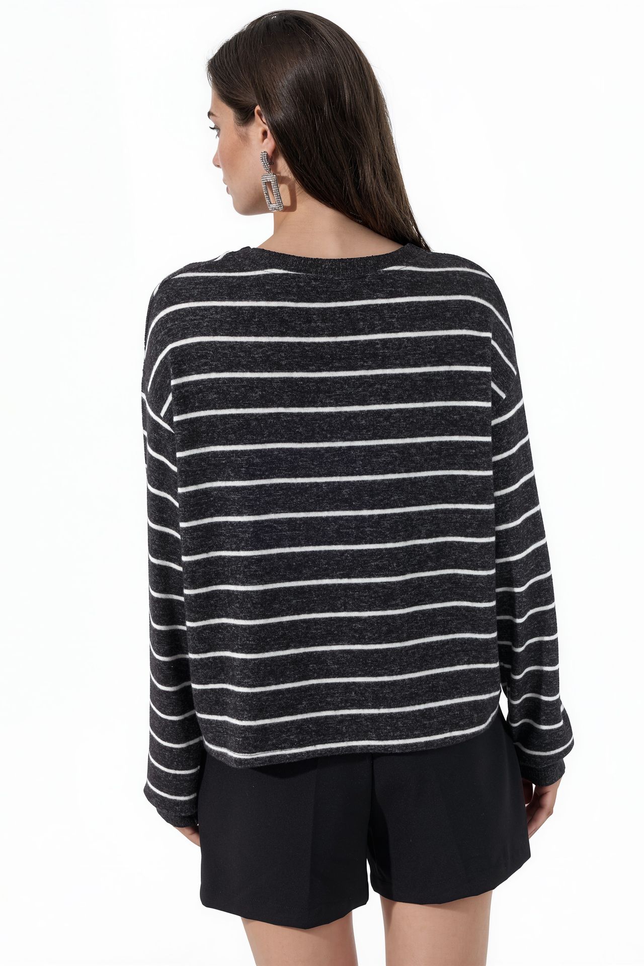 BUSEM Striped Ribbed Crew Neck Sweater 3