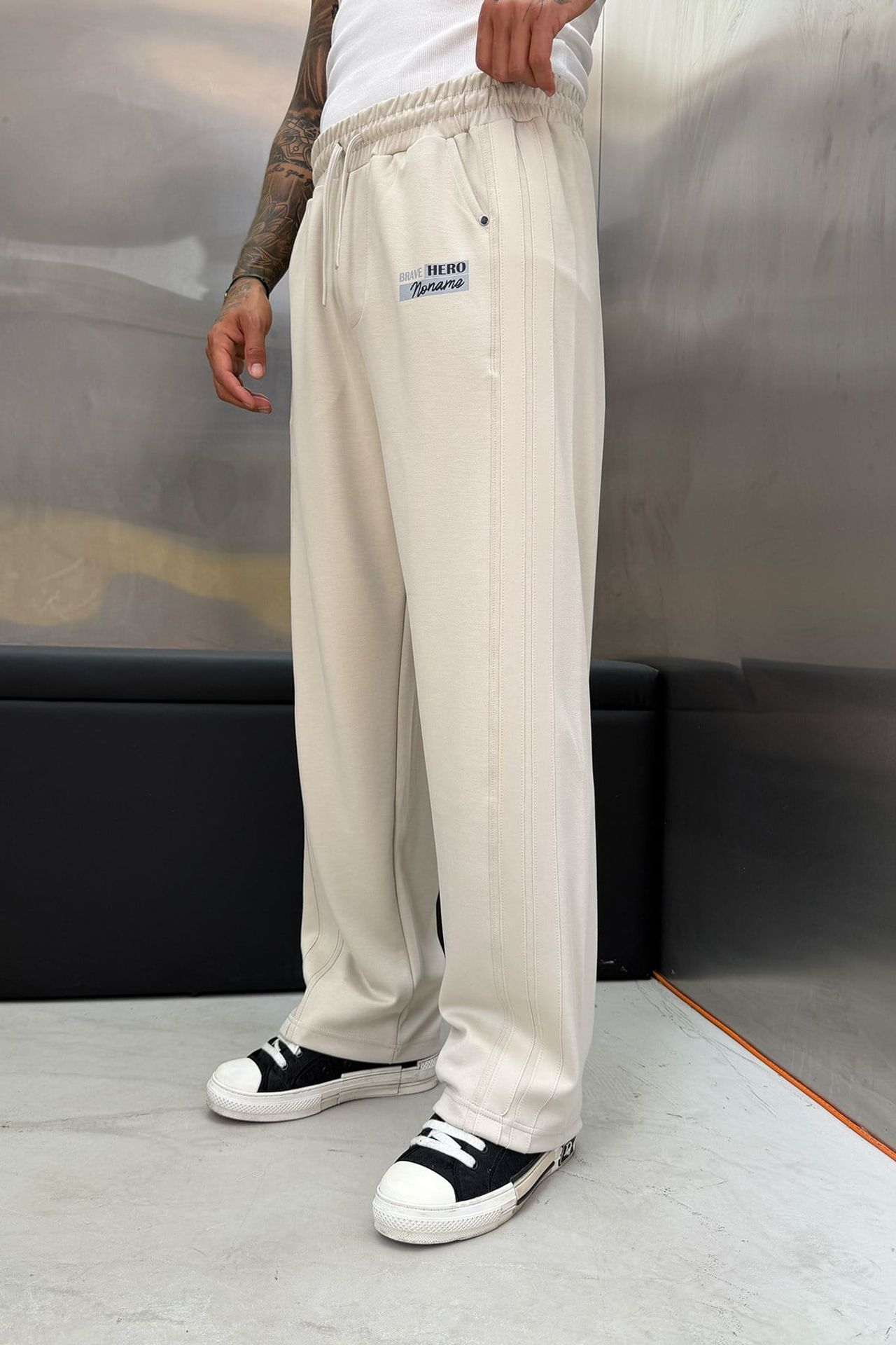 NOMARC Wide Leg Drawstring Joggers 1