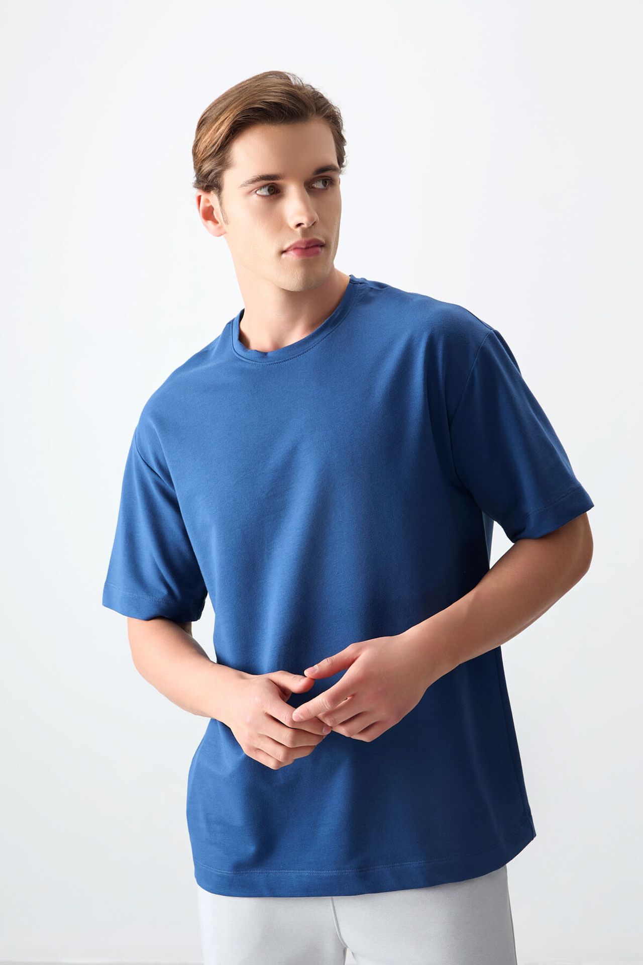 TOMMY Oversized Cotton Blend Crew Neck T-Shirt 2