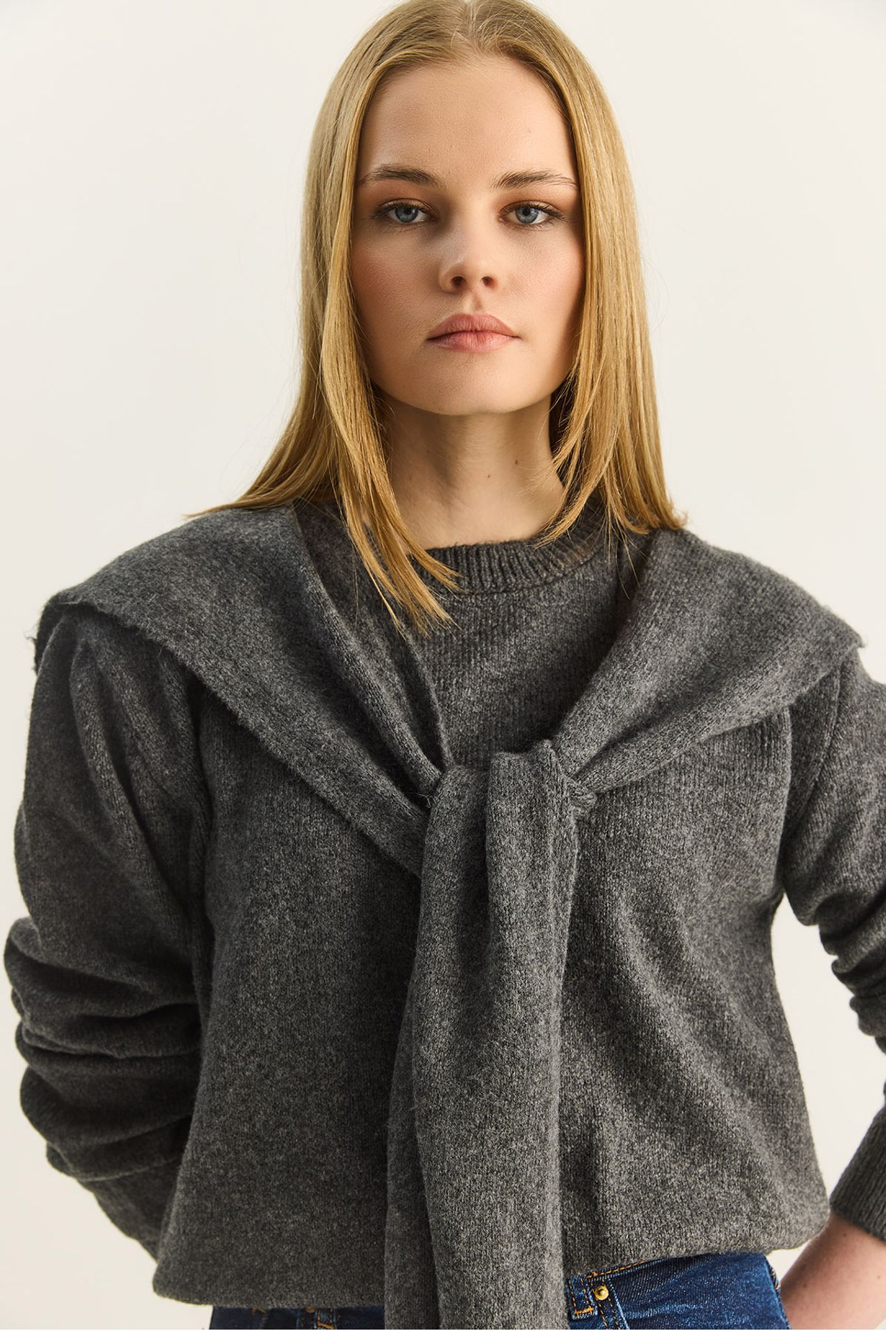 LUCCI Regular Fit Crew Neck Ribbed Sweater 5