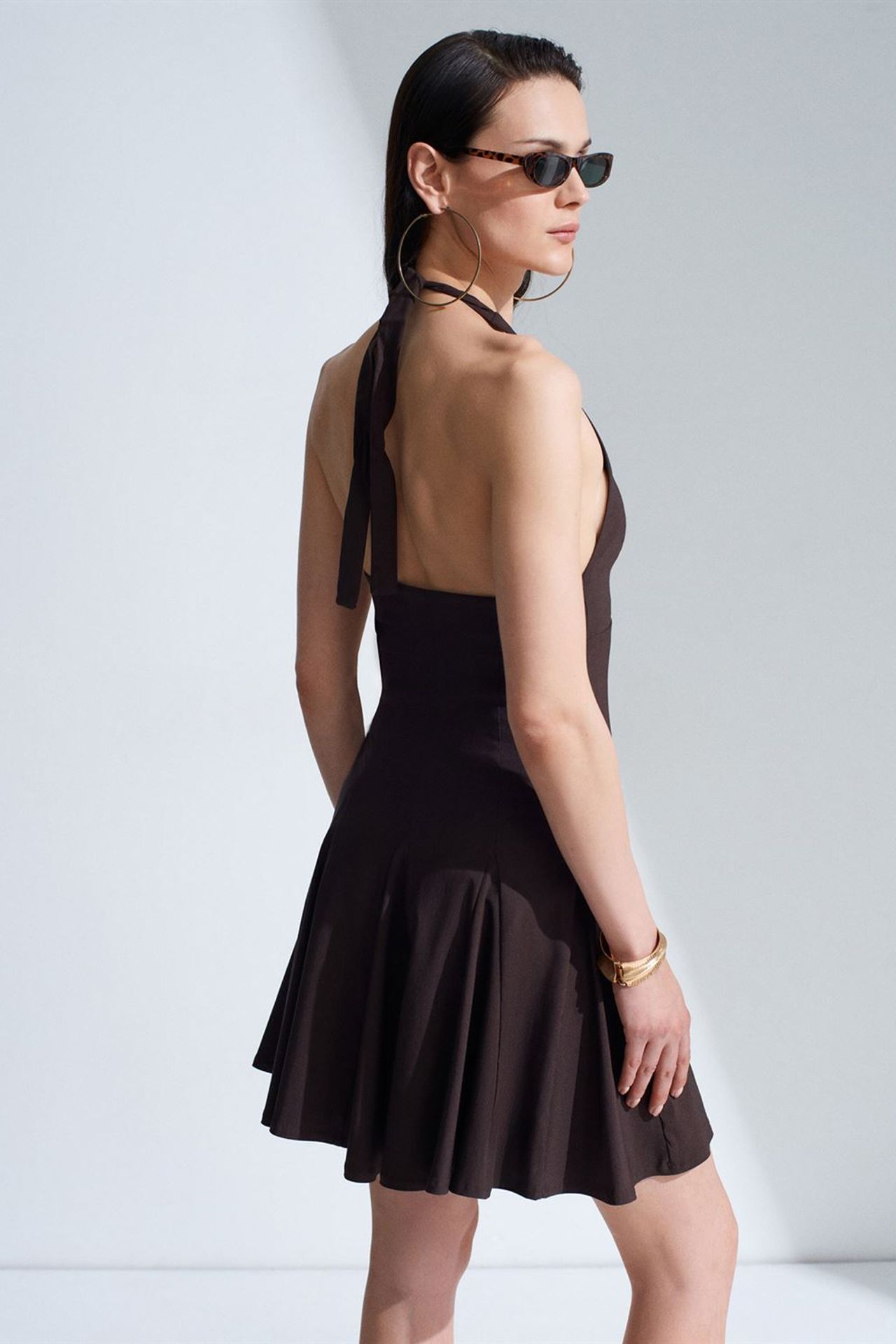 DILVIN Halter Neck Skater Mini Dress 2