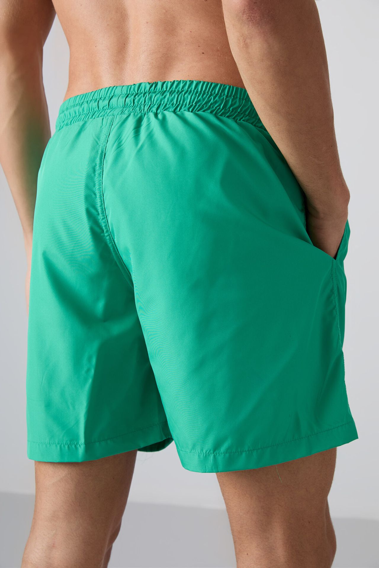 TOMMY Men's Pull-On One-Piece Shorts Set 6