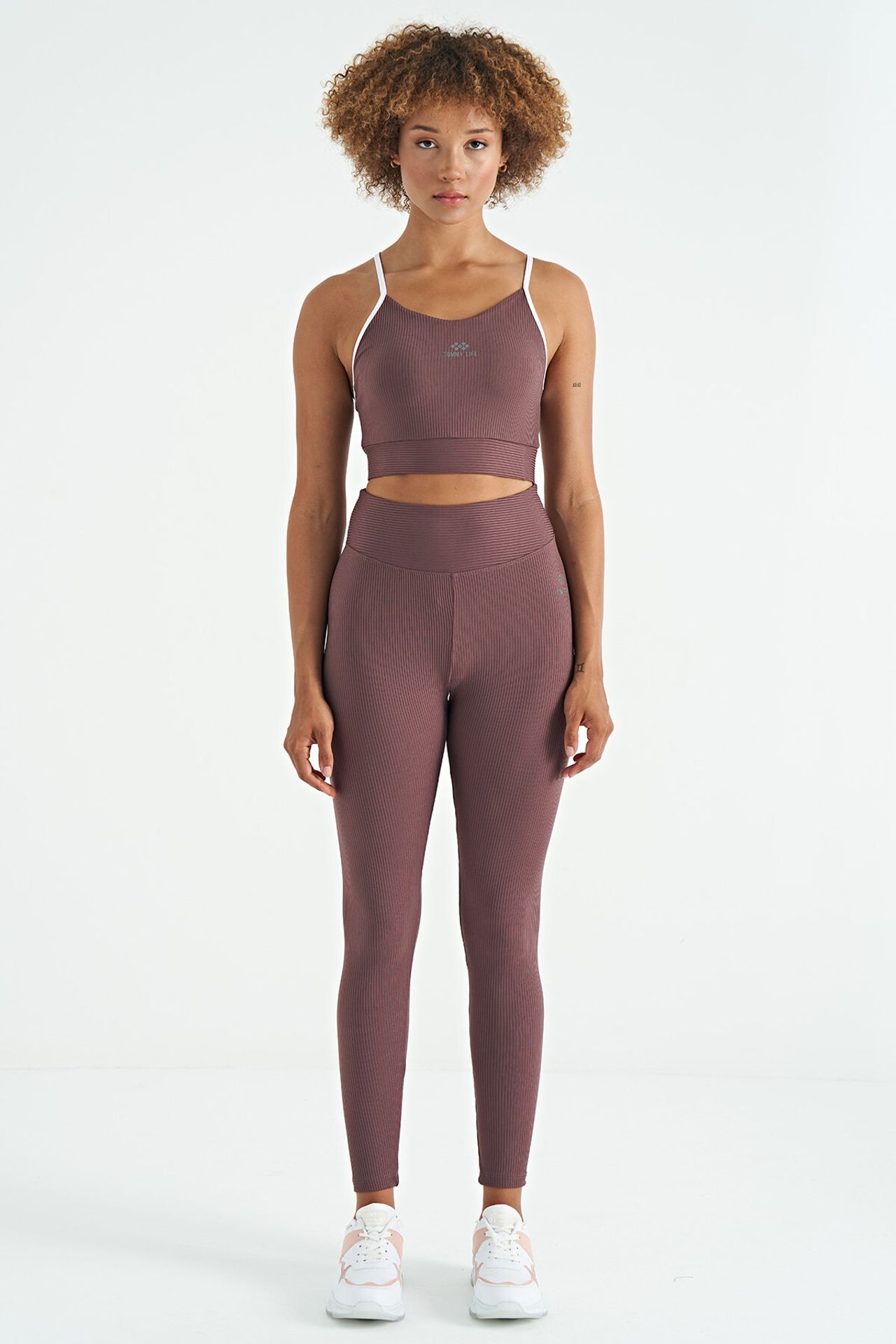 TOMMY Fitted Sleeveless Crop Sports Top 3
