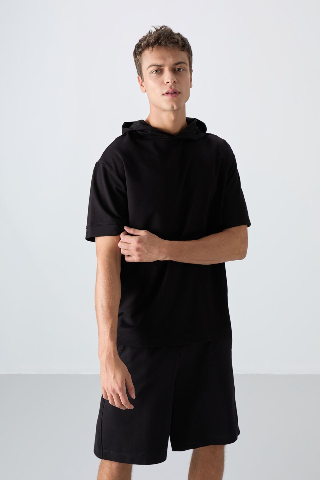 TOMMY Oversized Hooded Short-Sleeve T-Shirt 1
