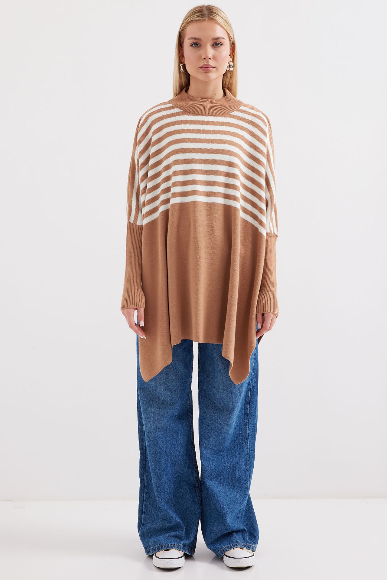 BDART Oversized Acrylic Crew Neck Jumper 5