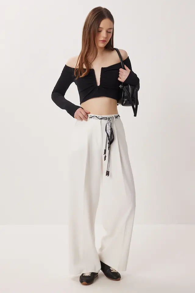 ISTANBUL Women's Straight-Leg Pants