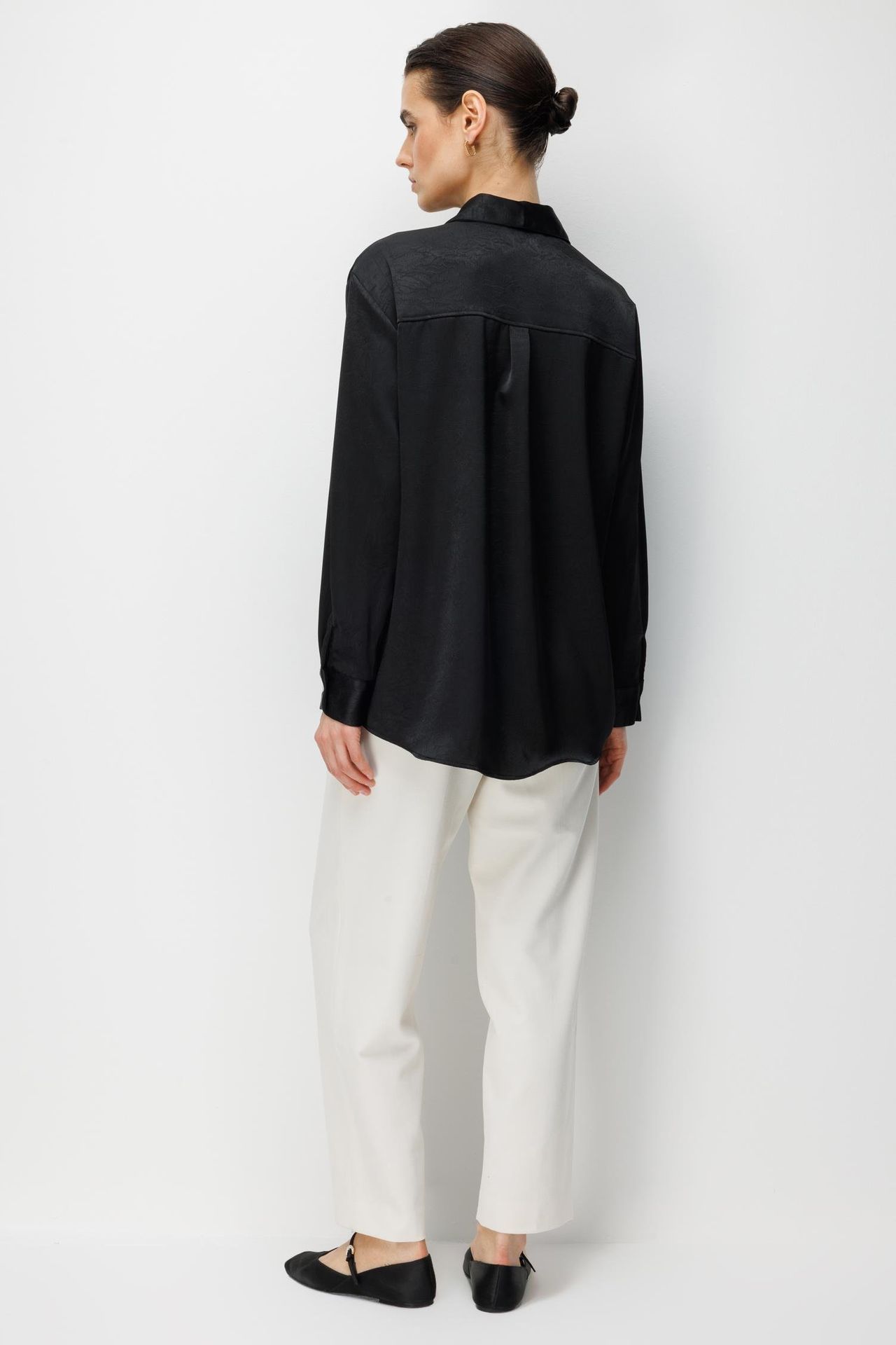 MIXRAY Regular Fit Satin Woven Button-Up Shirt 4