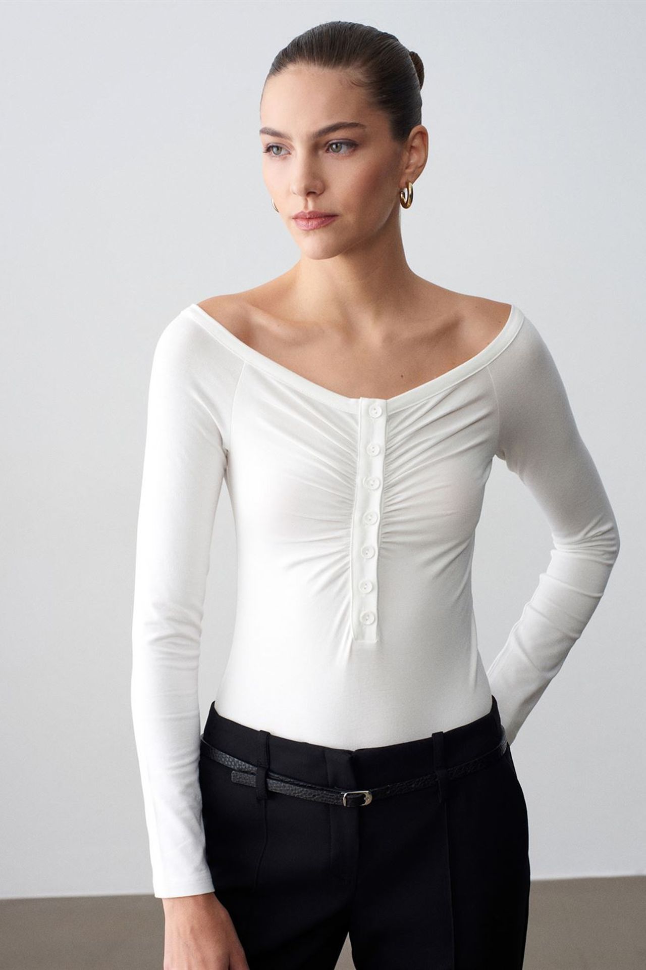 DILVIN Kayık Yaka Slim Fit Body Bluz 3