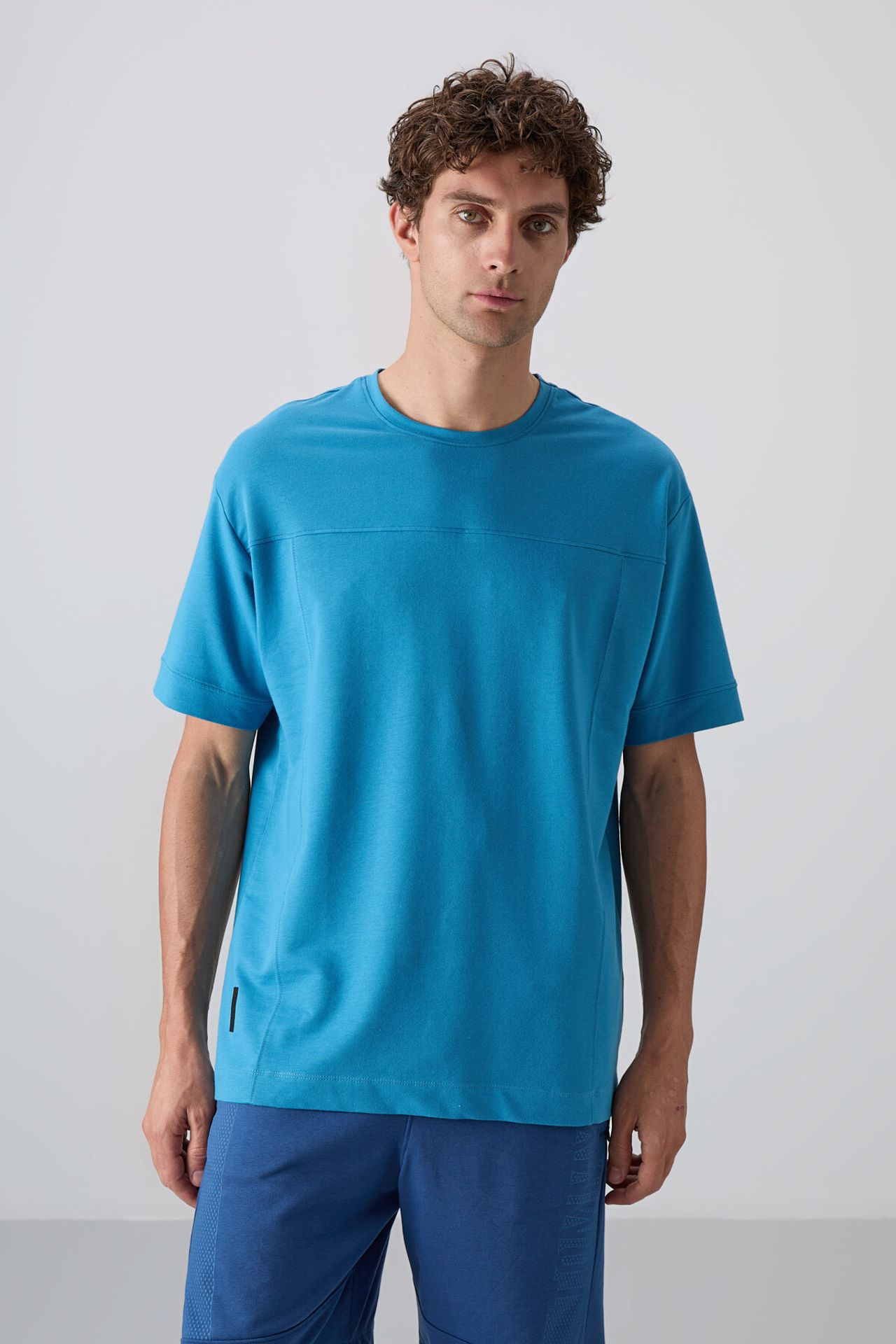 TOMMY Oversized Crew Neck T-shirt 2
