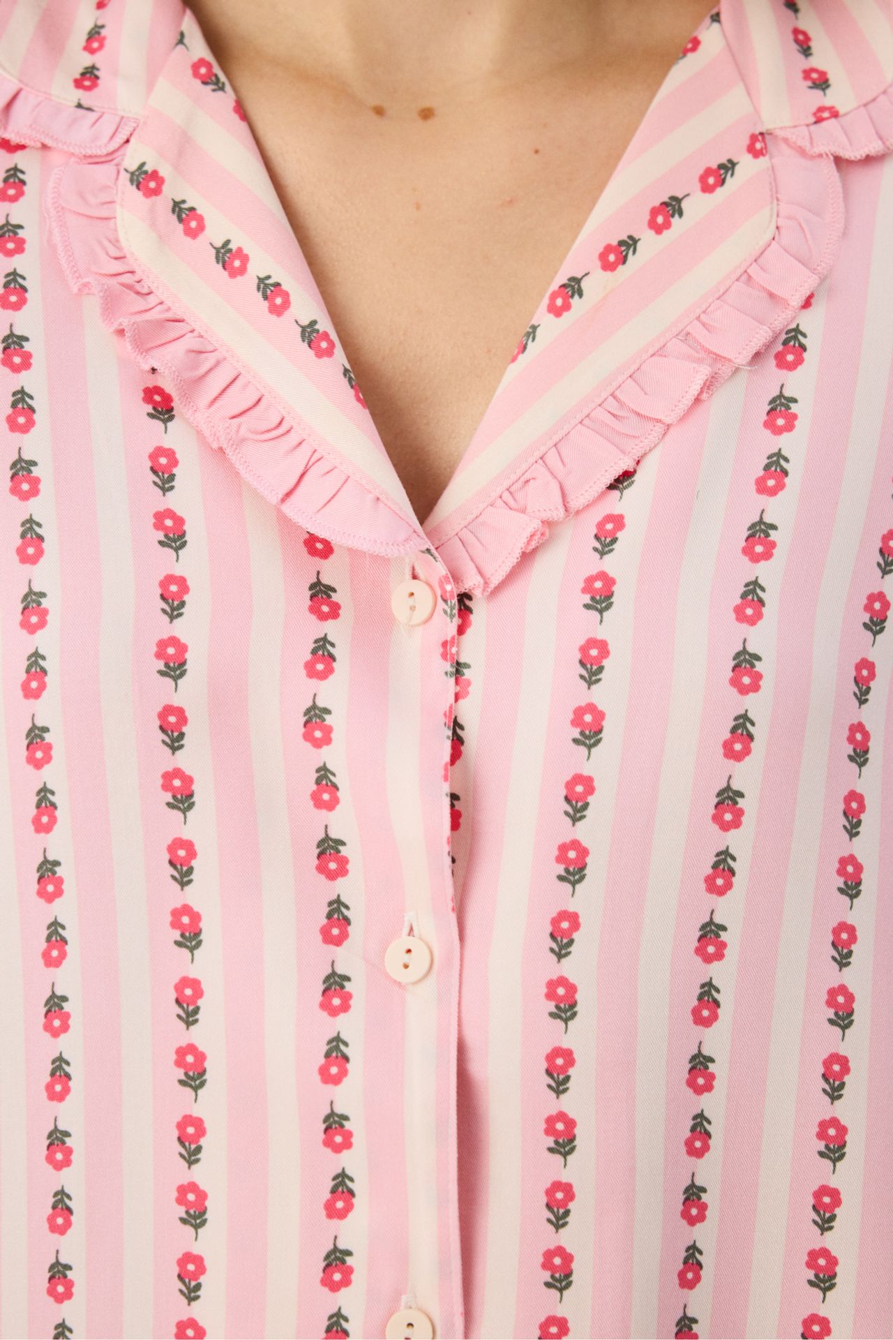 PENTI Light Floral Ruffled Long Sleeve Shirt Trousers Pajama Set 3