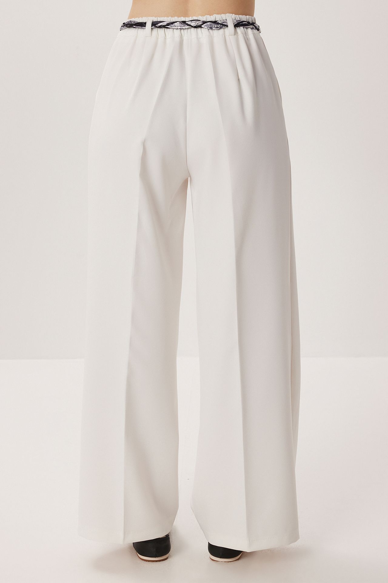 ISTANBUL Women's Straight-Leg Pants 6