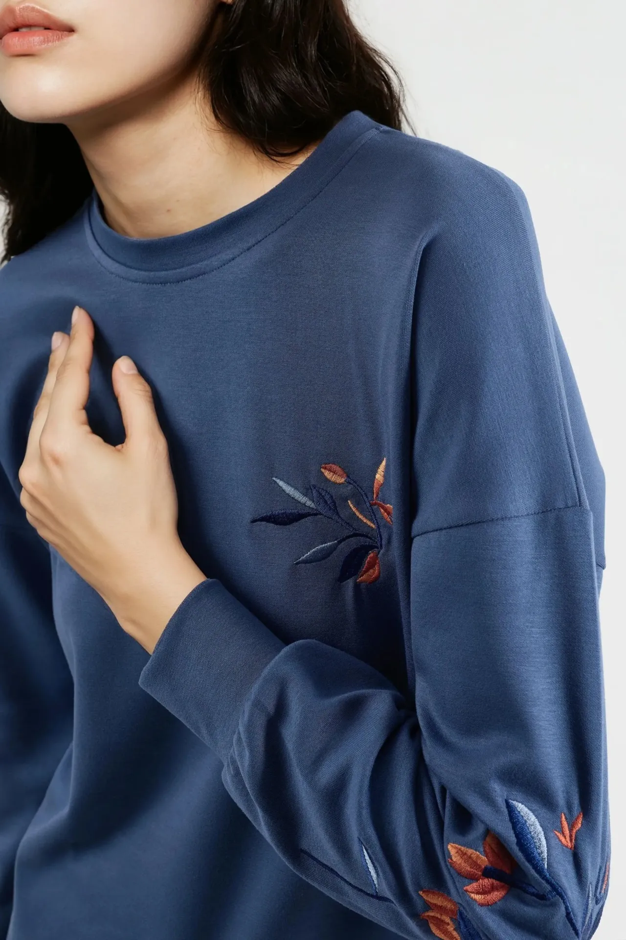 BERSAN Kadın Bisiklet Yaka Sweatshirt 6