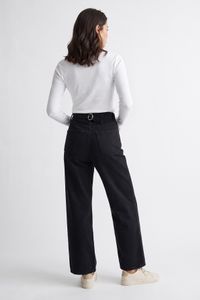 black-image-5
