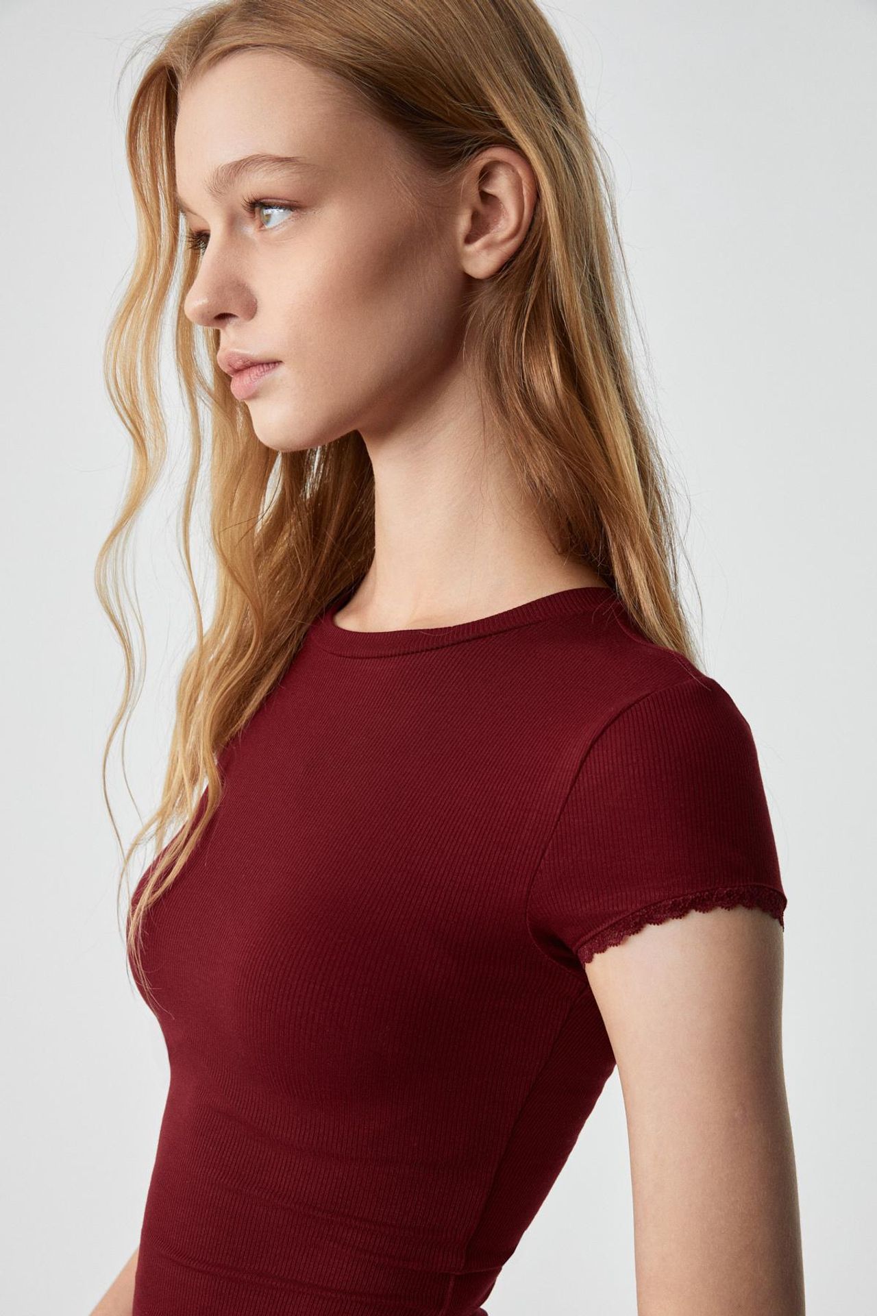 GRIMELANGE Crop Slim Fit Crew Neck T-Shirt 3