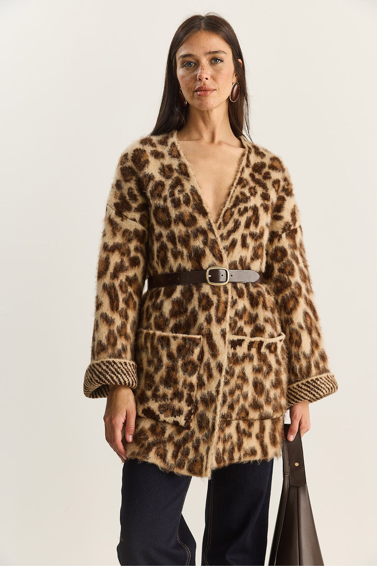LUCCI Oversized Long Cardigan with Leopard Print and Pockets 3