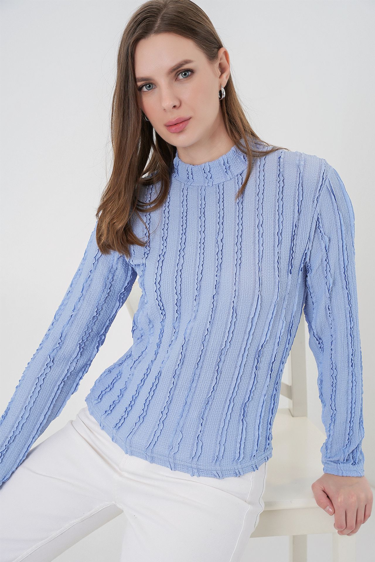 BDART Textured Slim Fit Half Turtleneck Blouse 3