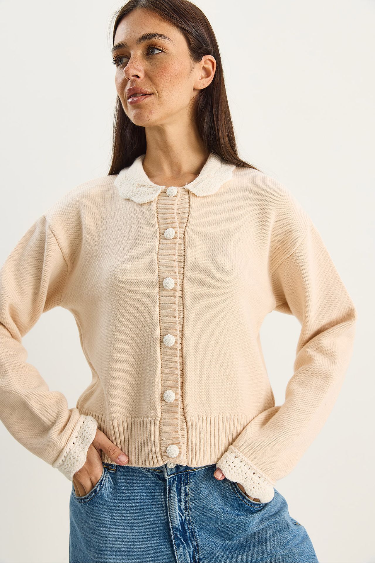 LUCCI Thick Ribbed Knit Cardigan with Button Closure 5
