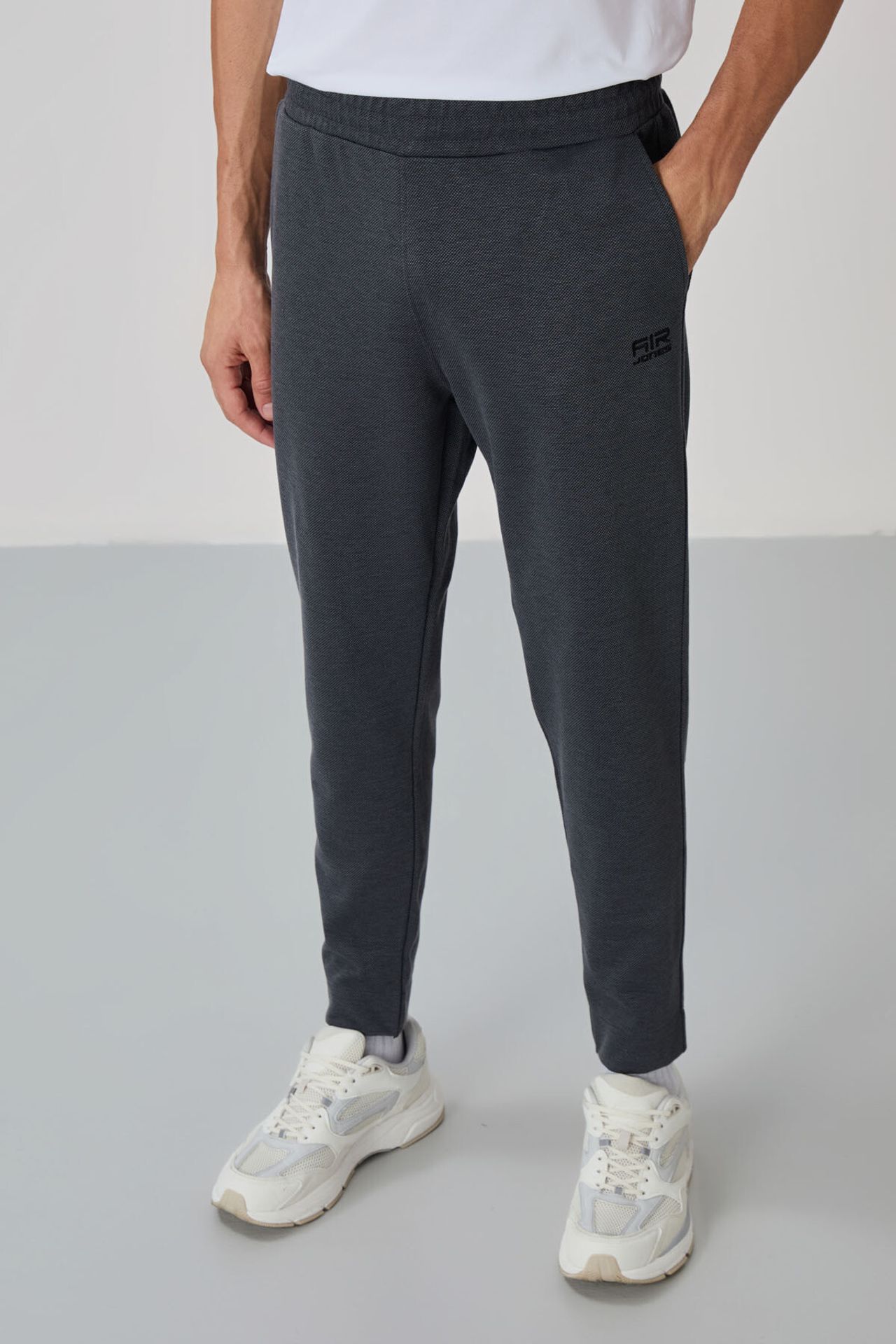 TOMMY Men's Zip-collar Sweatshirt And Pants Set 6