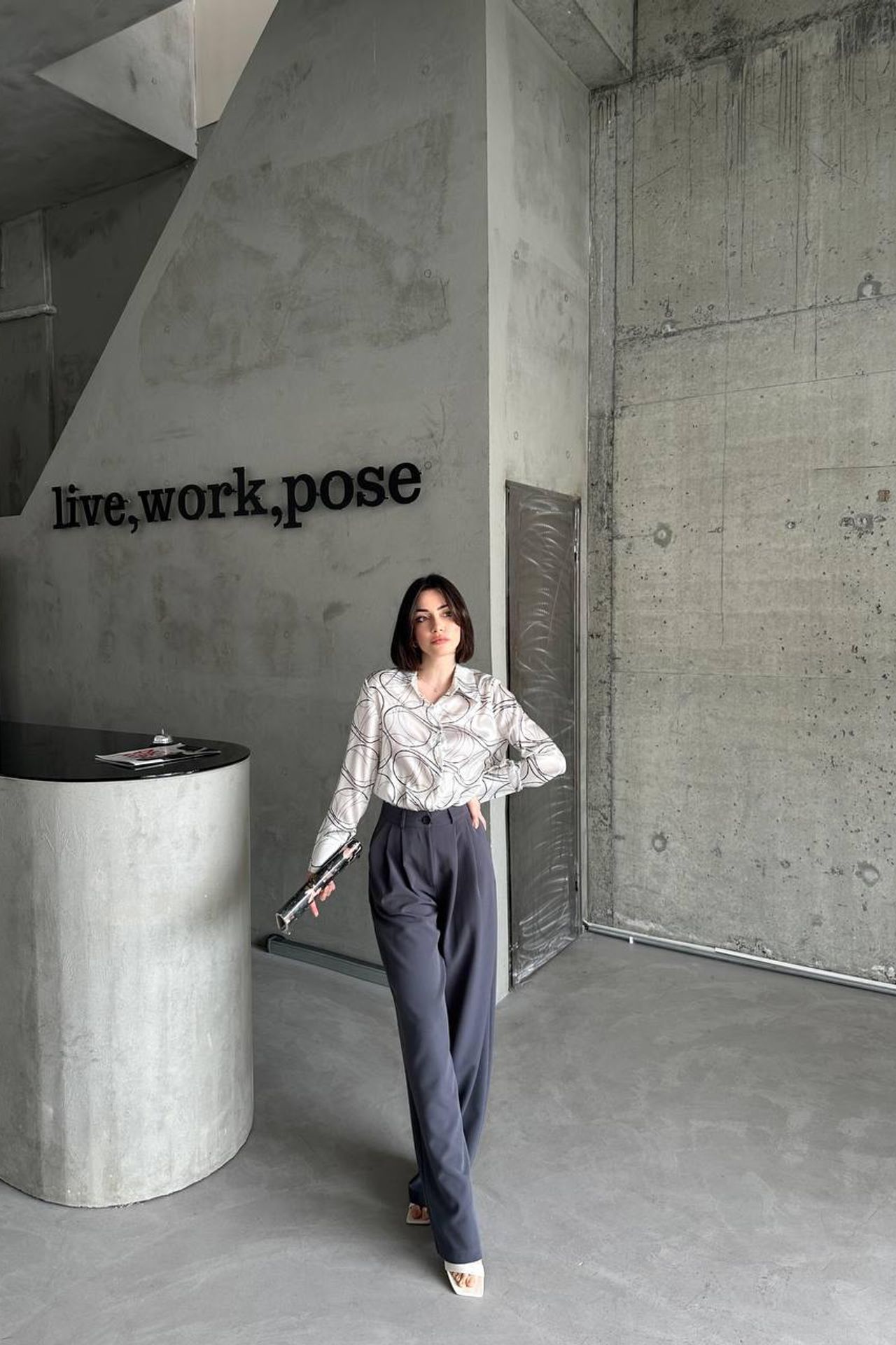 MY FASHION Geometric Print Long Sleeve Shirt with Button Closure
