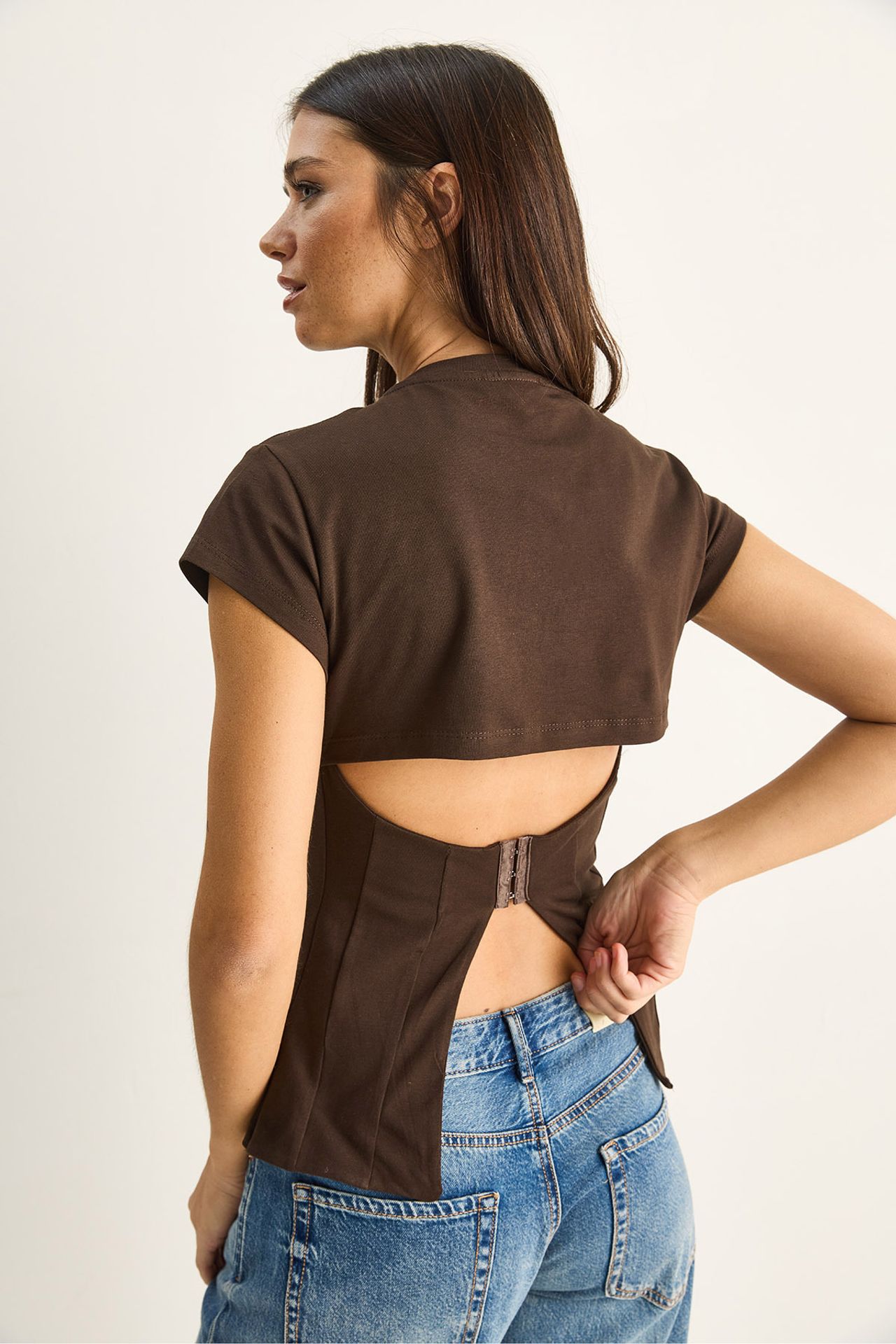 LUCCI Slim Fit Cut-Out Corset Top 3