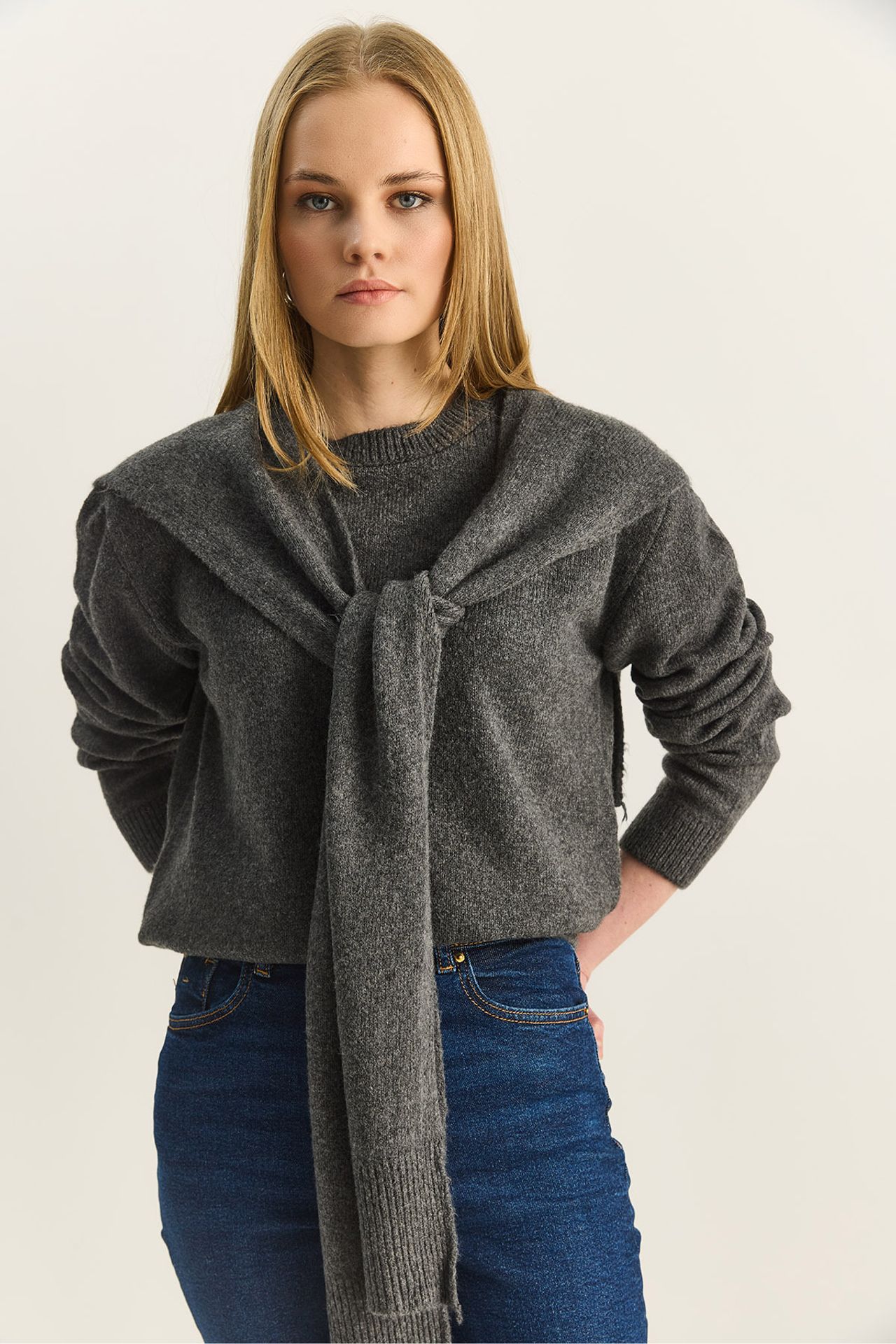 LUCCI Regular Fit Crew Neck Ribbed Sweater 2