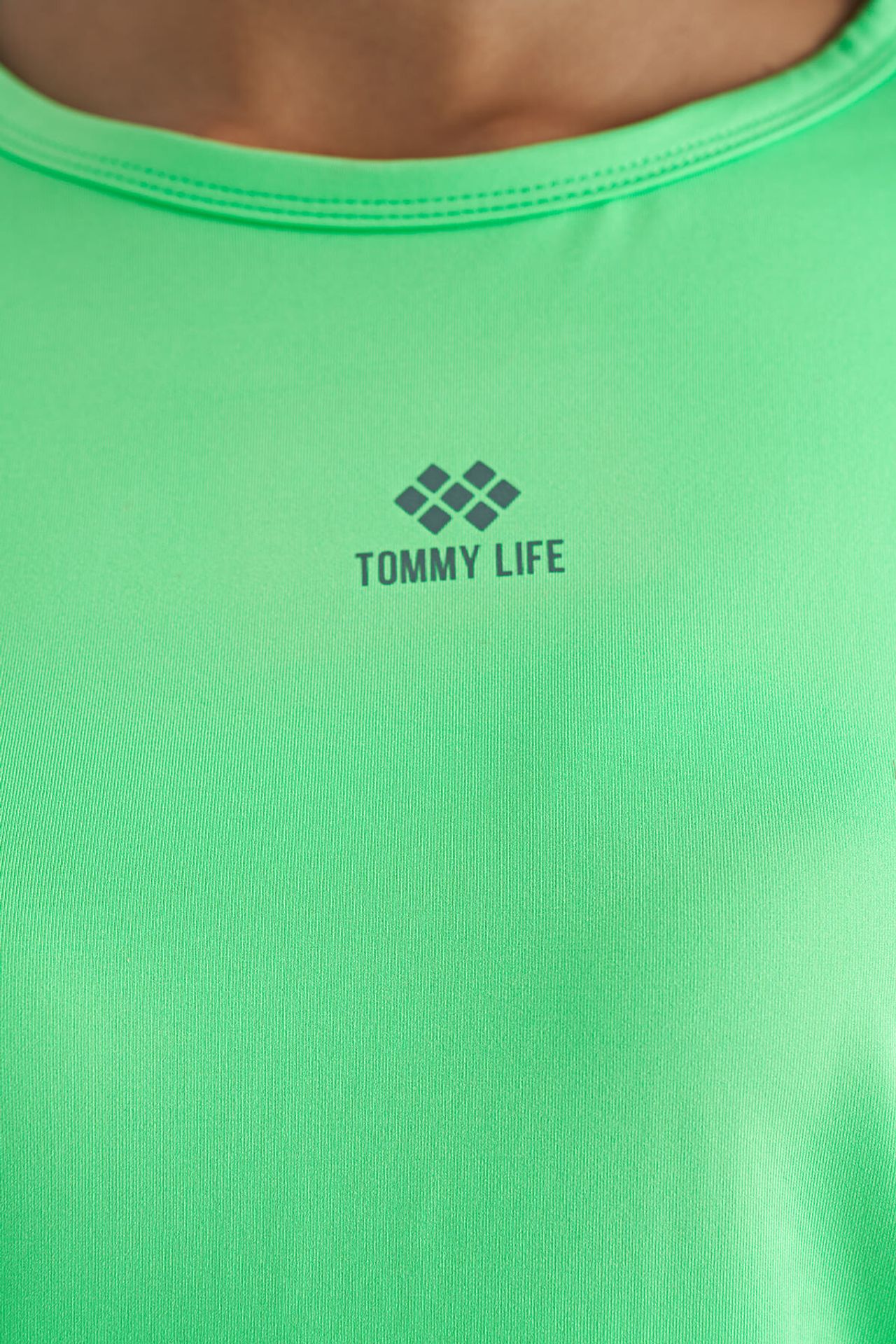 TOMMY Oversized Crew Neck T-Shirt 3