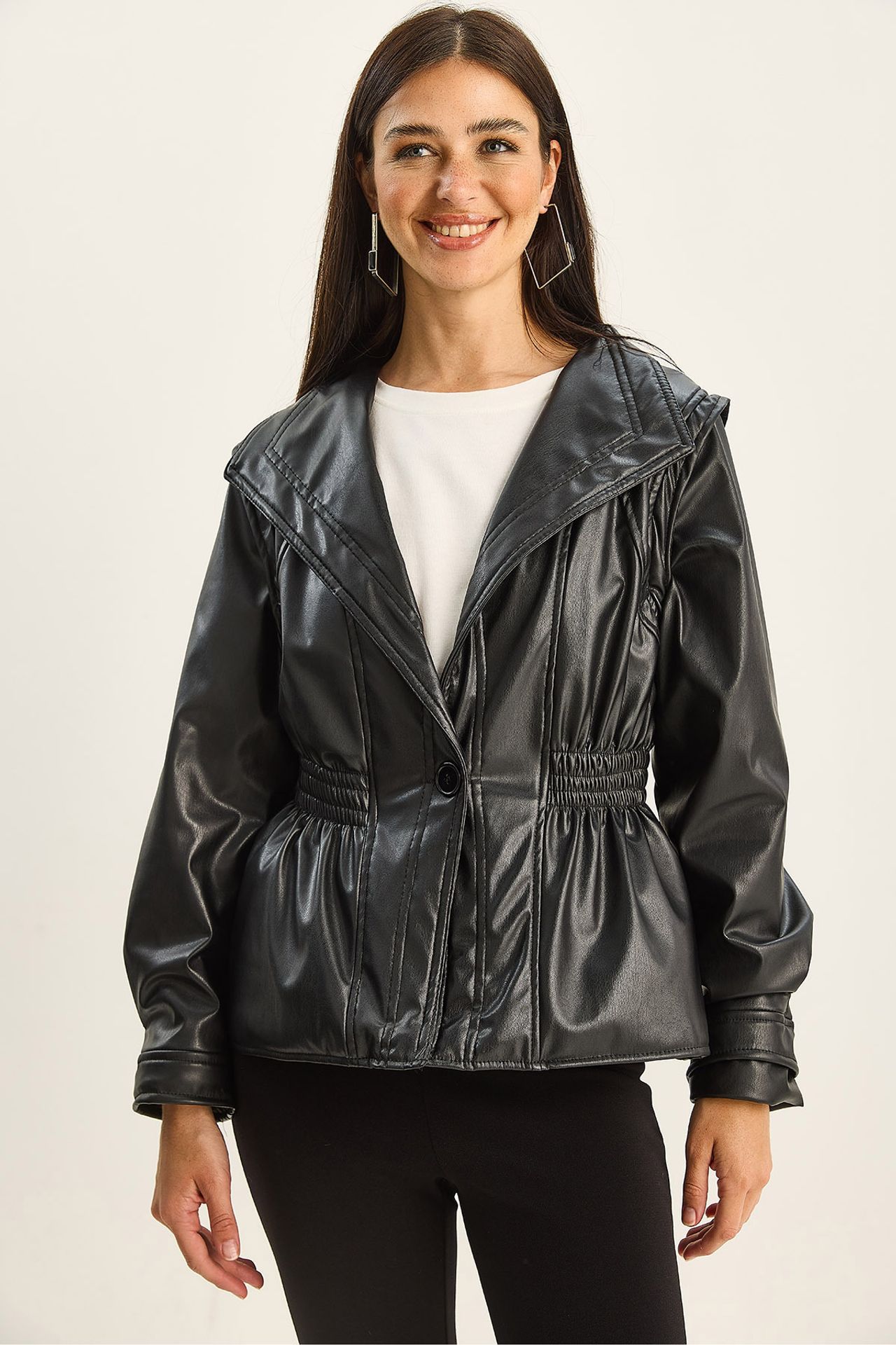 LUCCI Zipped Oversize Faux Leather Jacket 4