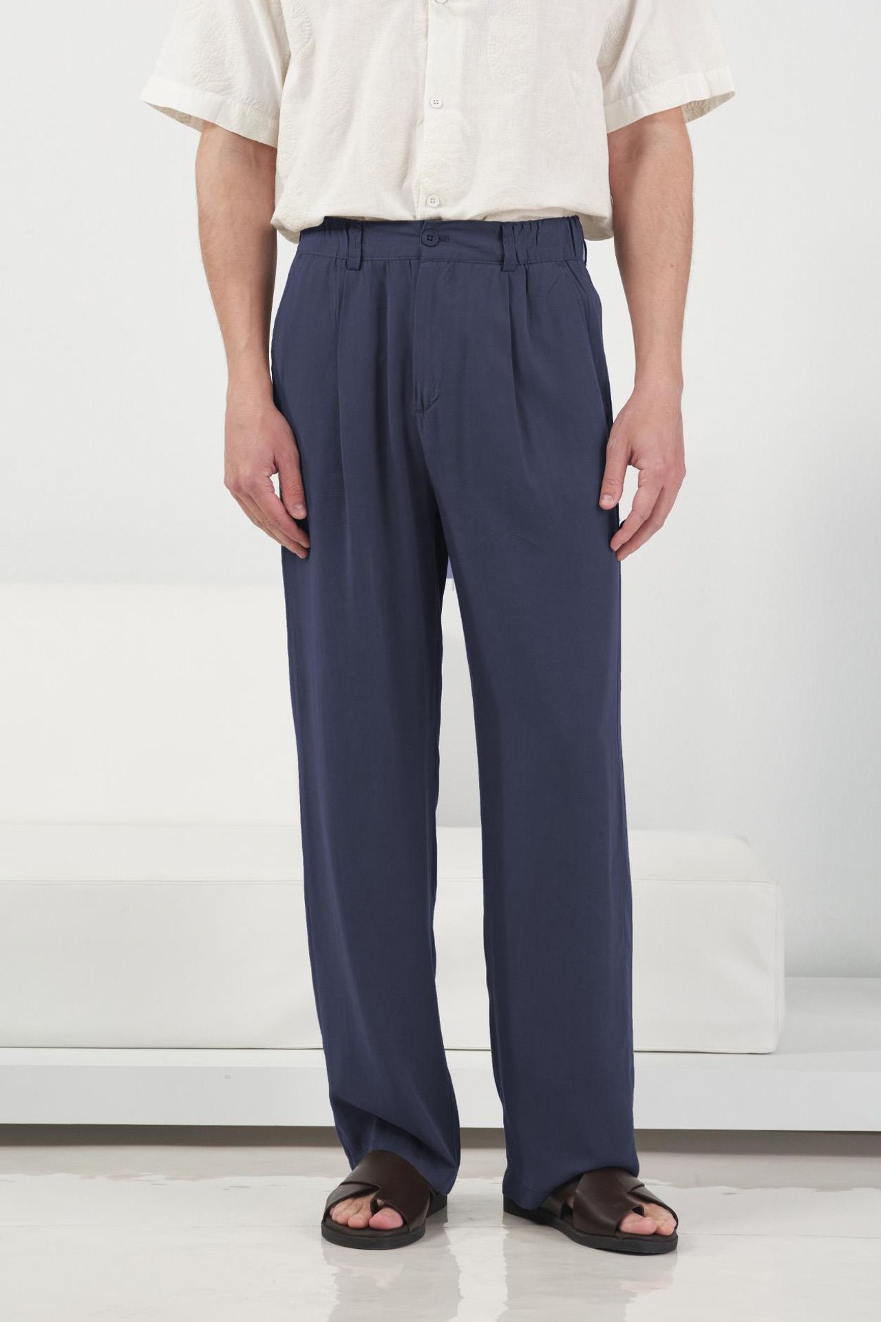 GIESTO Elastic Waist Straight Leg Pleated Pants 4