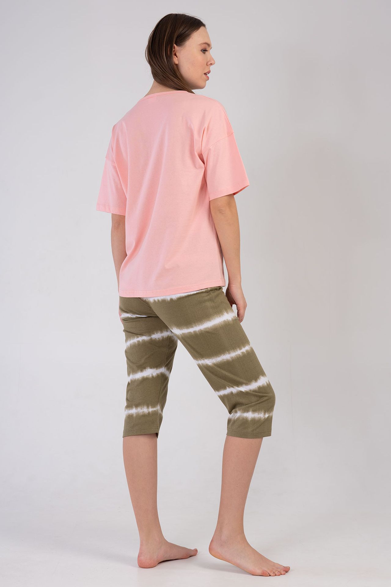 YAKE V Yaka Yazı Baskılı 2 Parçalı Pijama Takımı 5