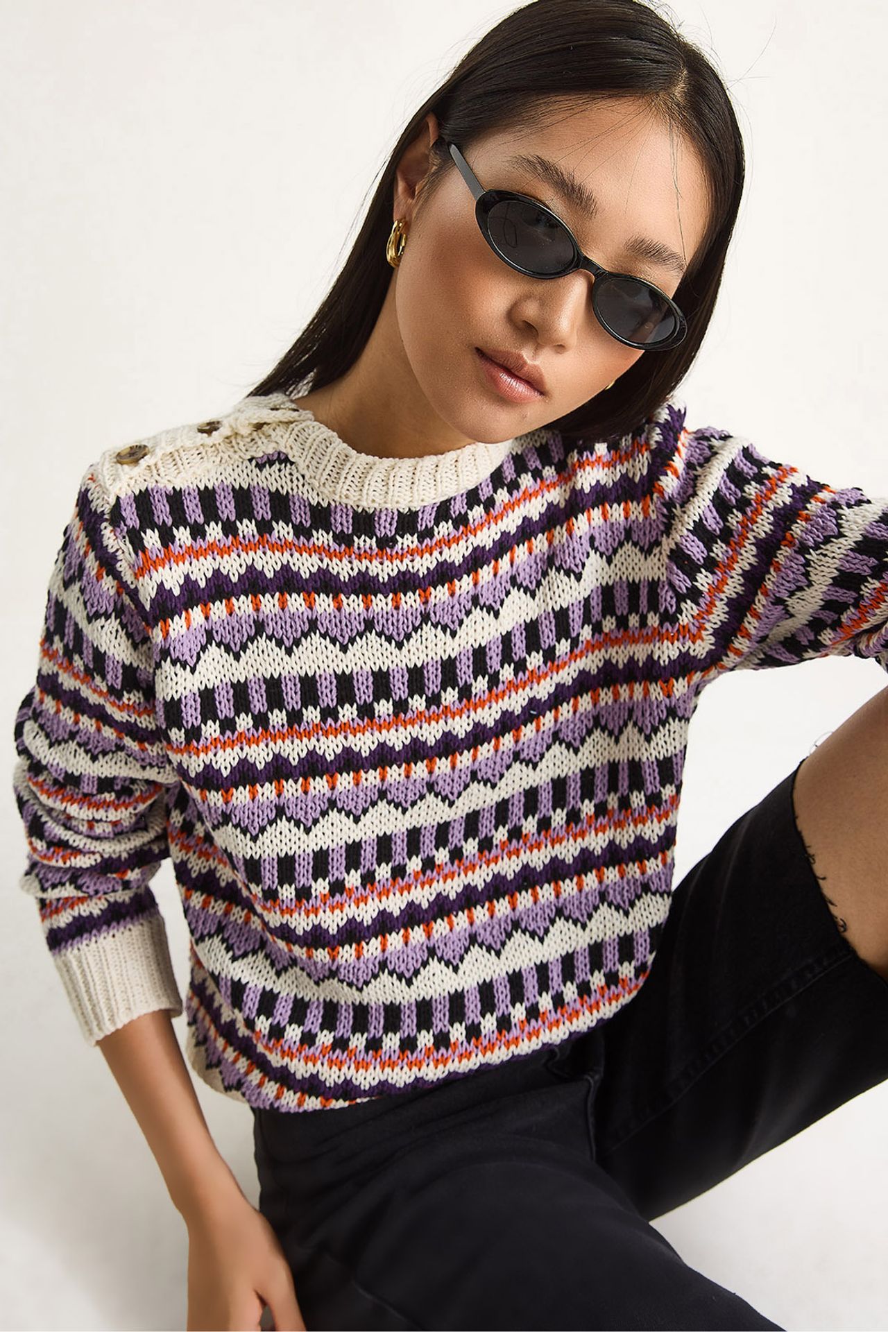 LUCCI Ethnic Patterned Knit Sweater 1