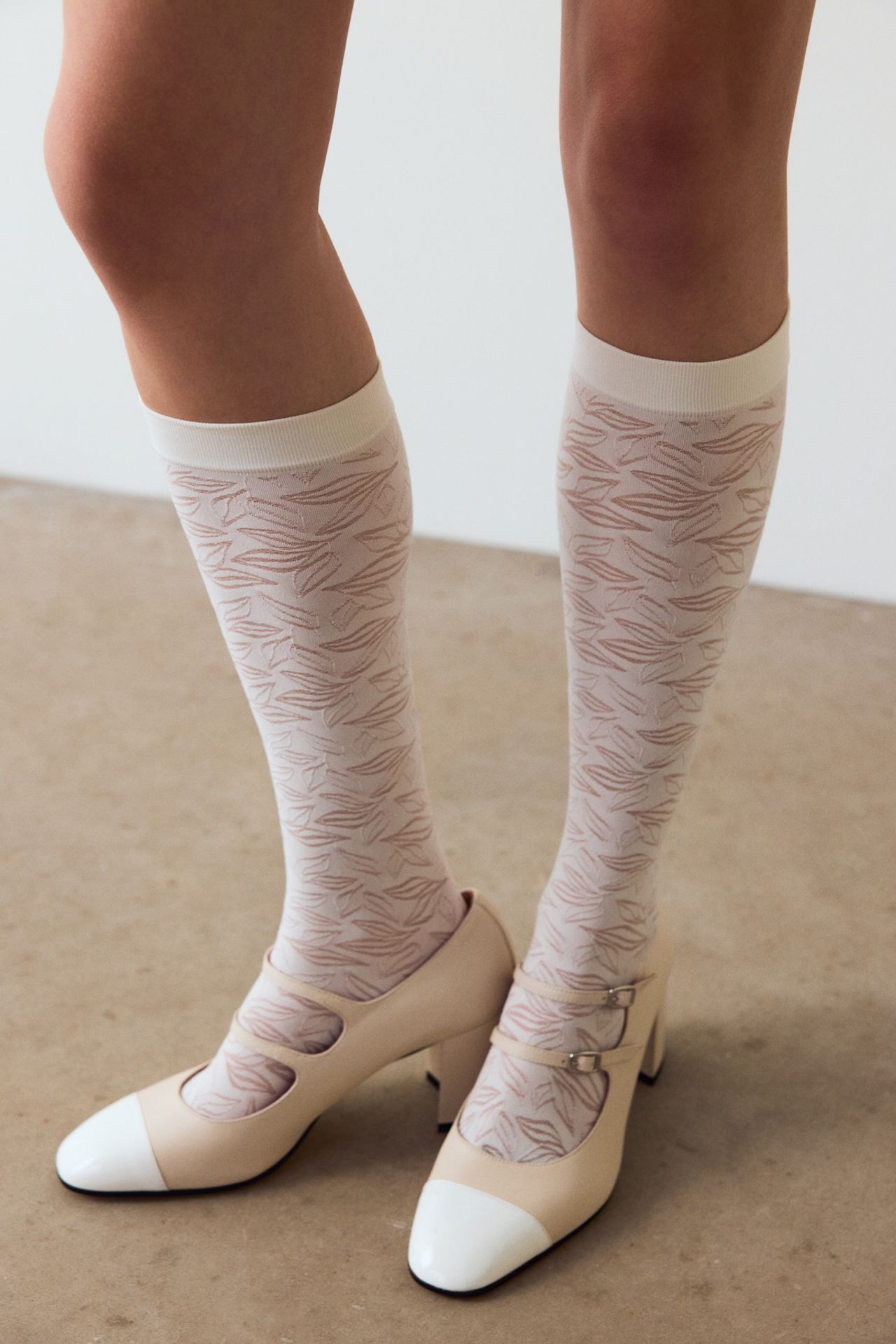 PENTI Chic Floral Trousers Socks (edited) 3