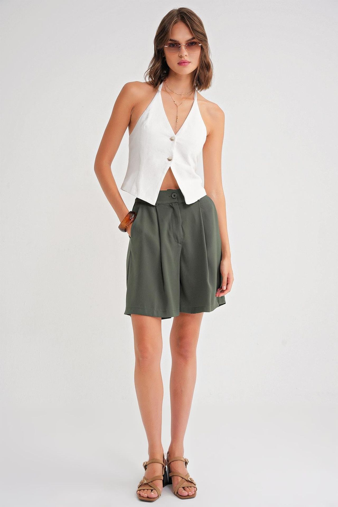Mixray High Waist Buttoned Pocket Shorts 1