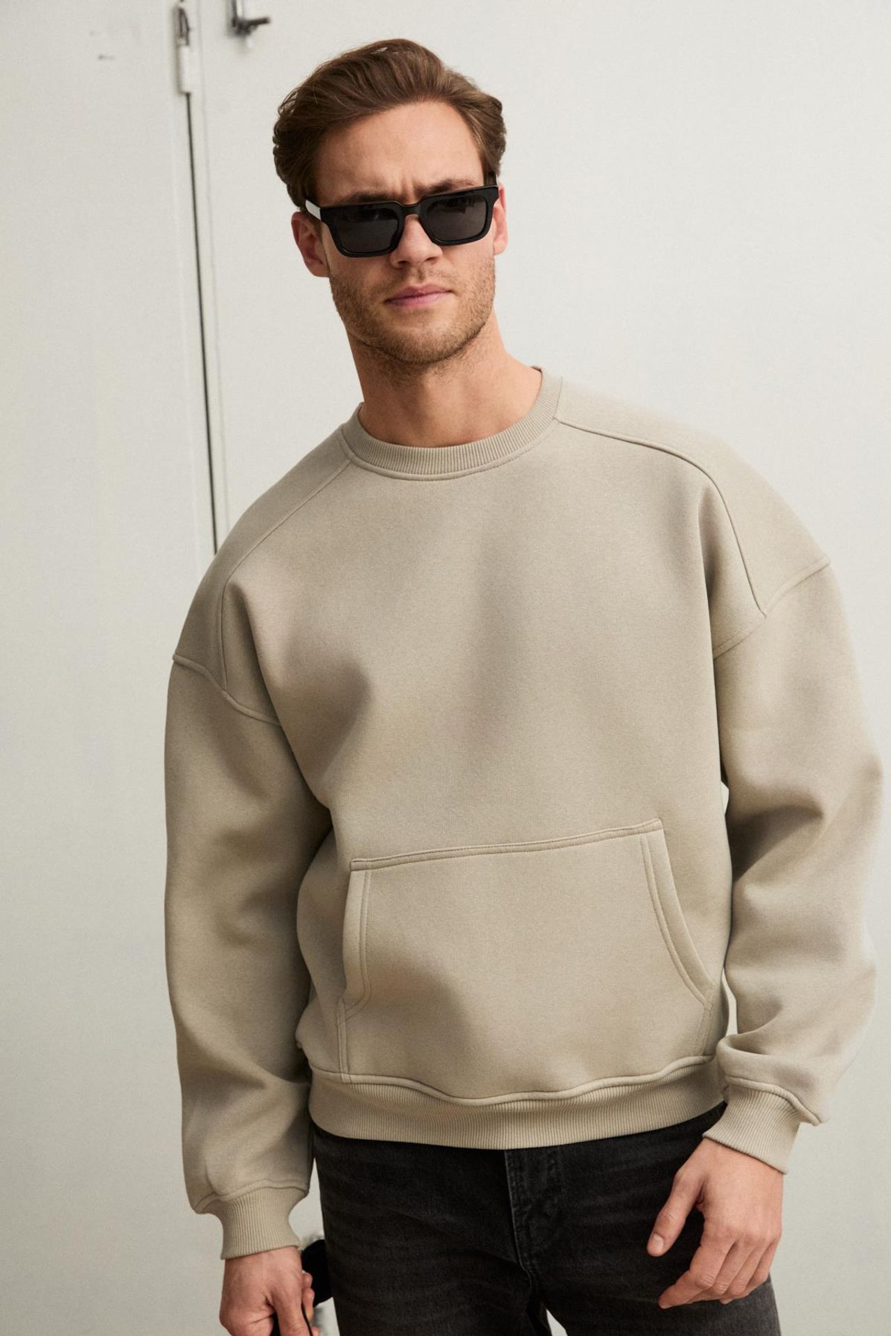 GRIMELANGE Crew Neck Pocket Sweatshirt 6