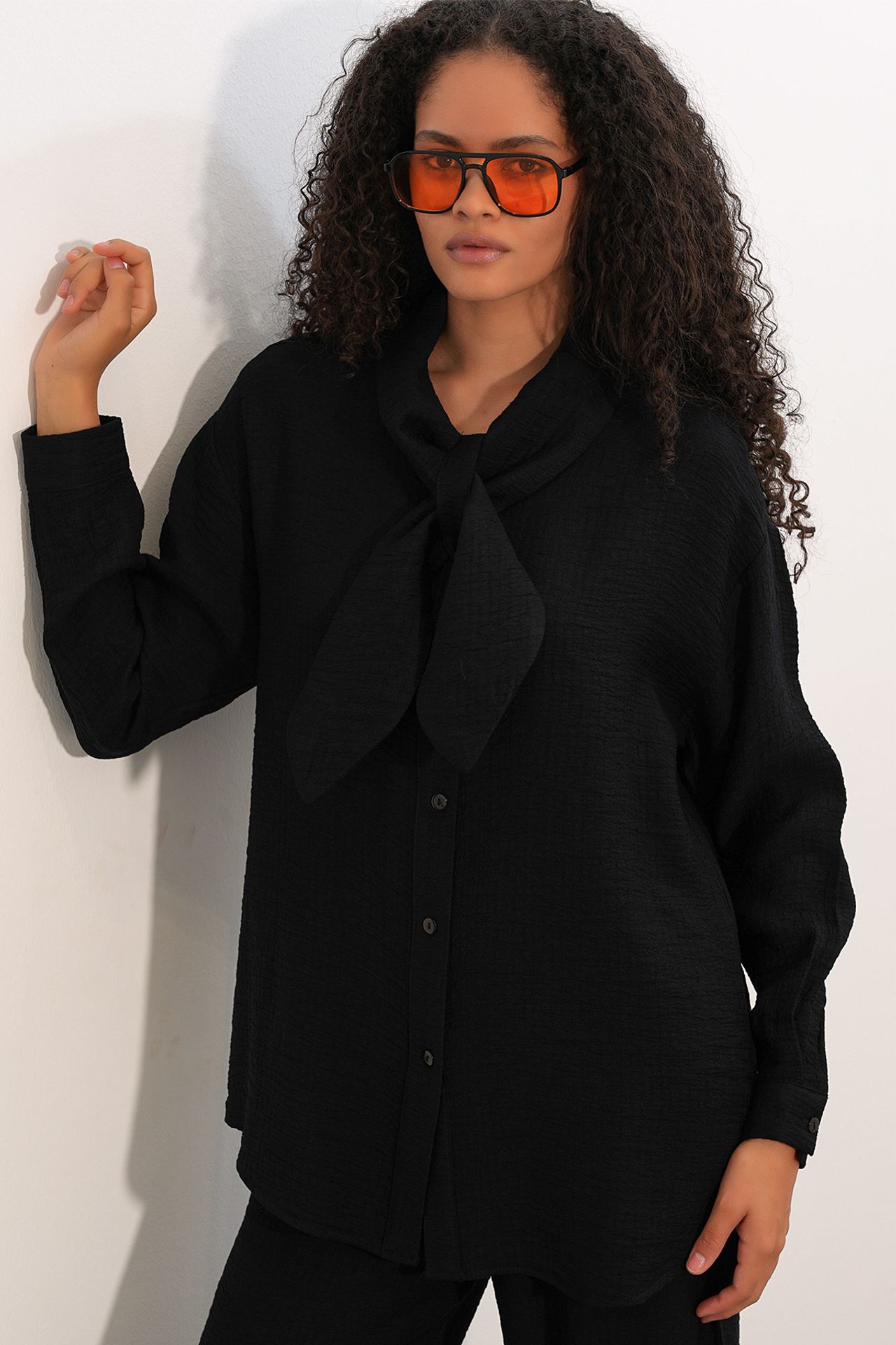 BDART Textured Shirt And Wide-Leg Trouser Set 2