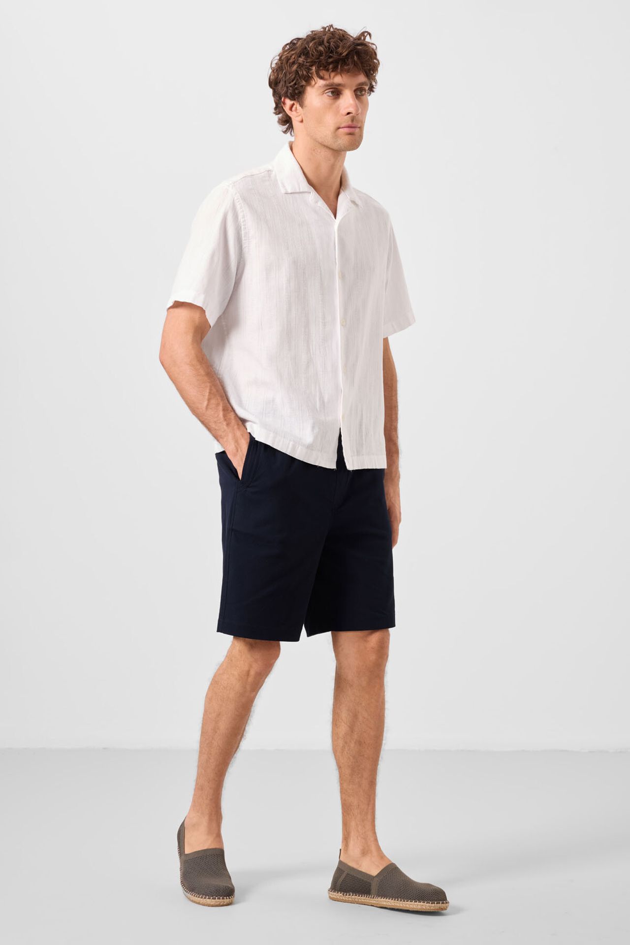 TOMMY Men's Chino Shorts 1