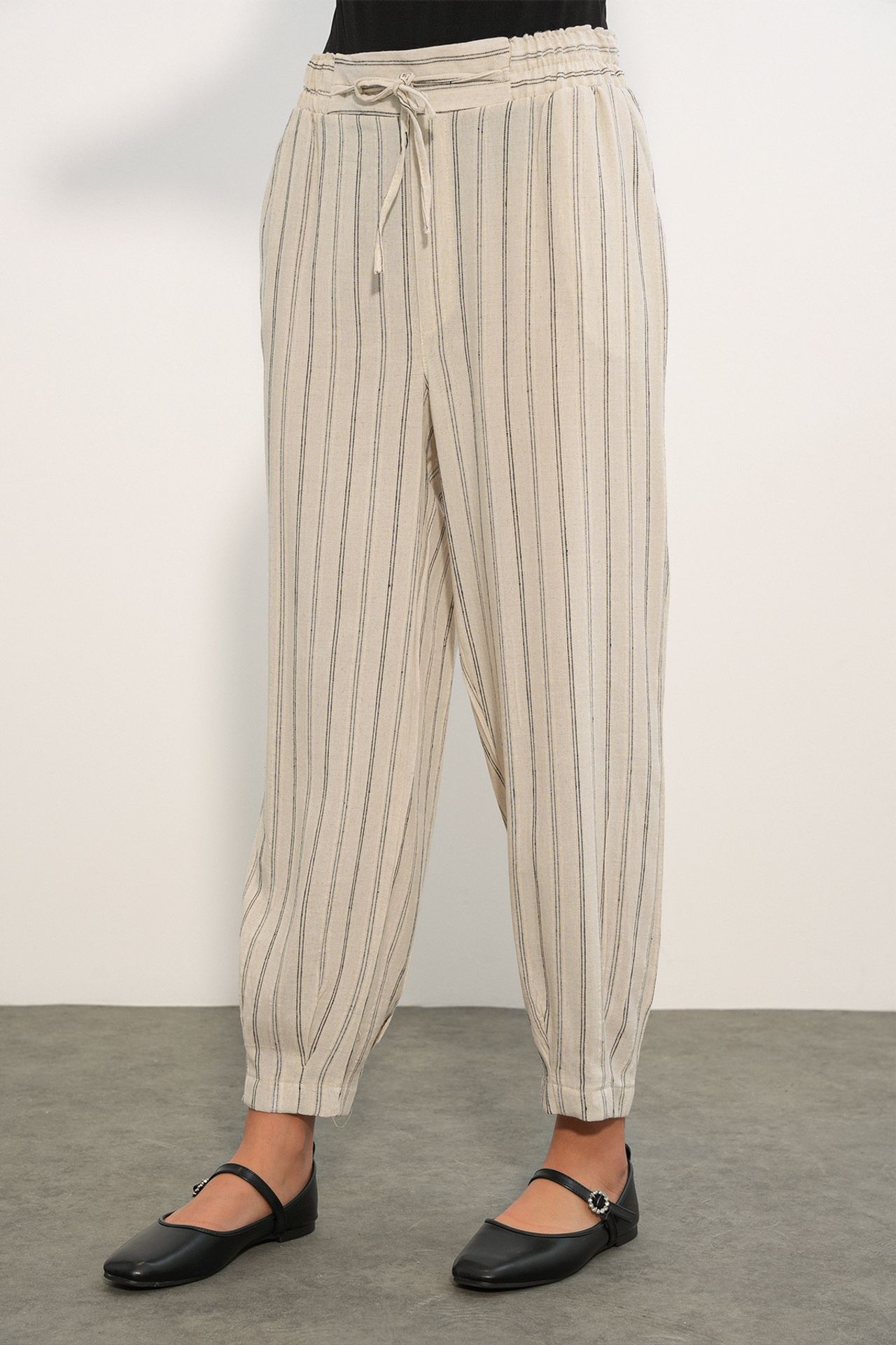 BDART Striped Linen-blend Jogger Pants 2