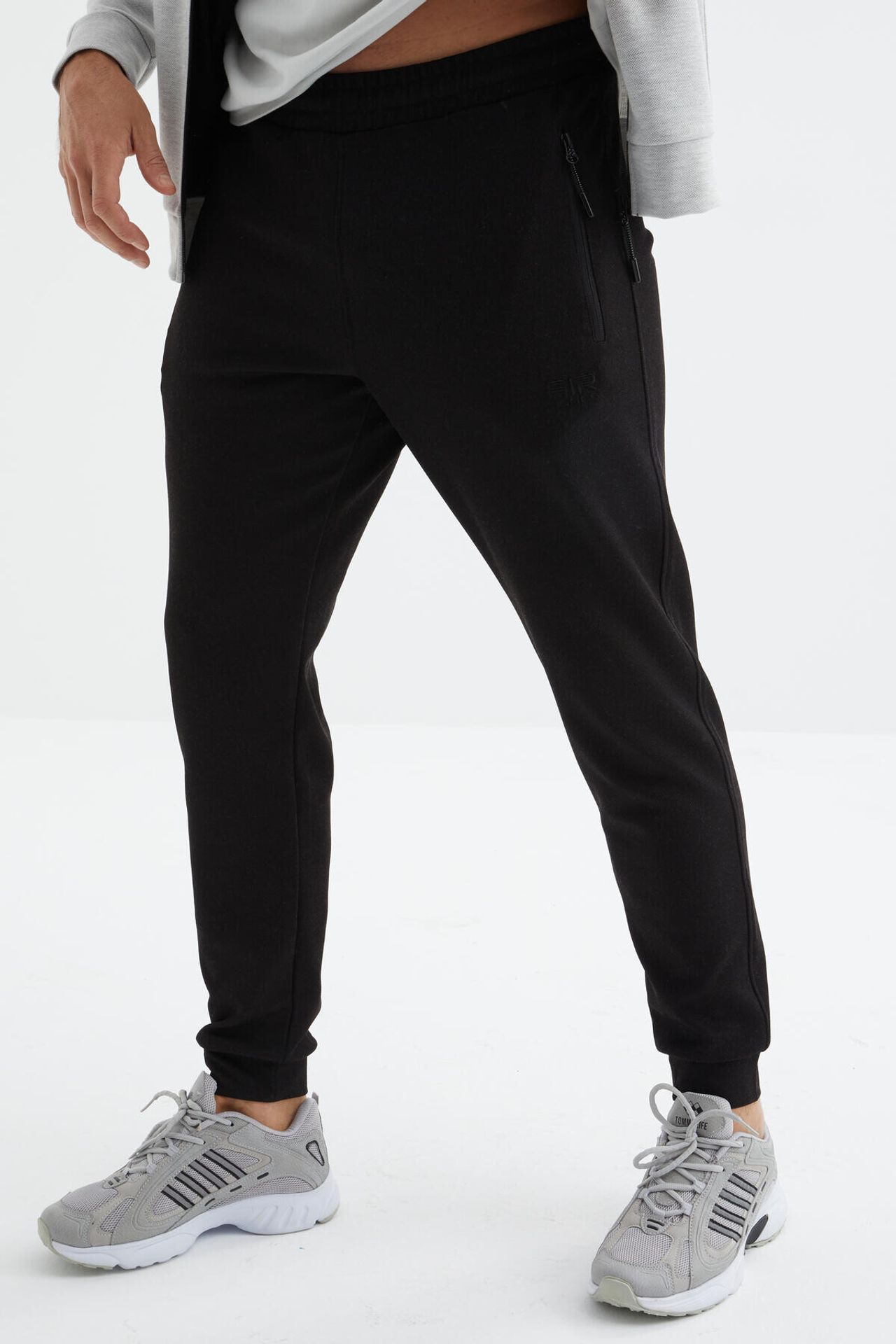 TOMMY Men's Fleece Sweatshirt And Pants Set 4