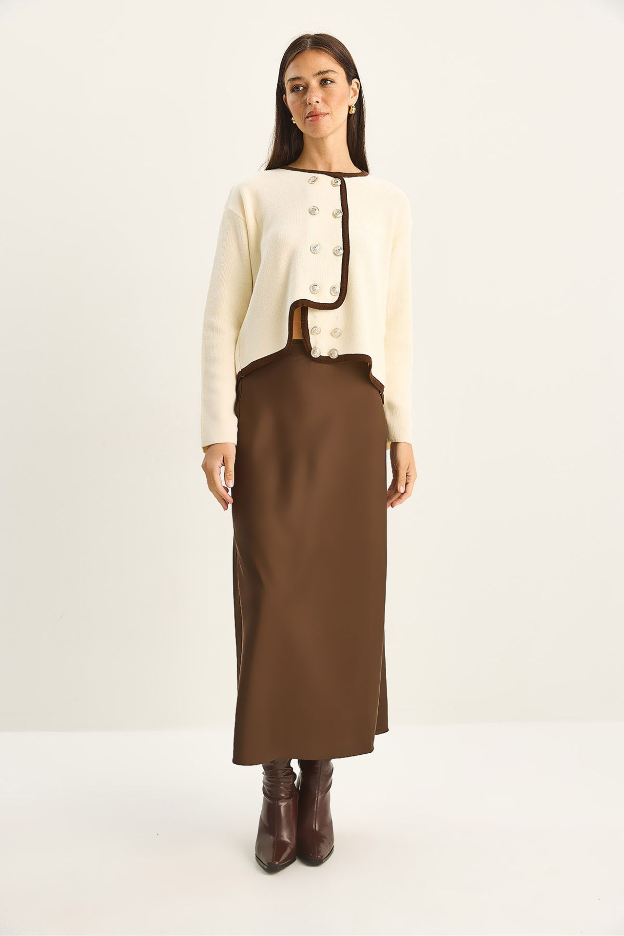 LUCCI Ribbed Knit Button-Up Cardigan 3