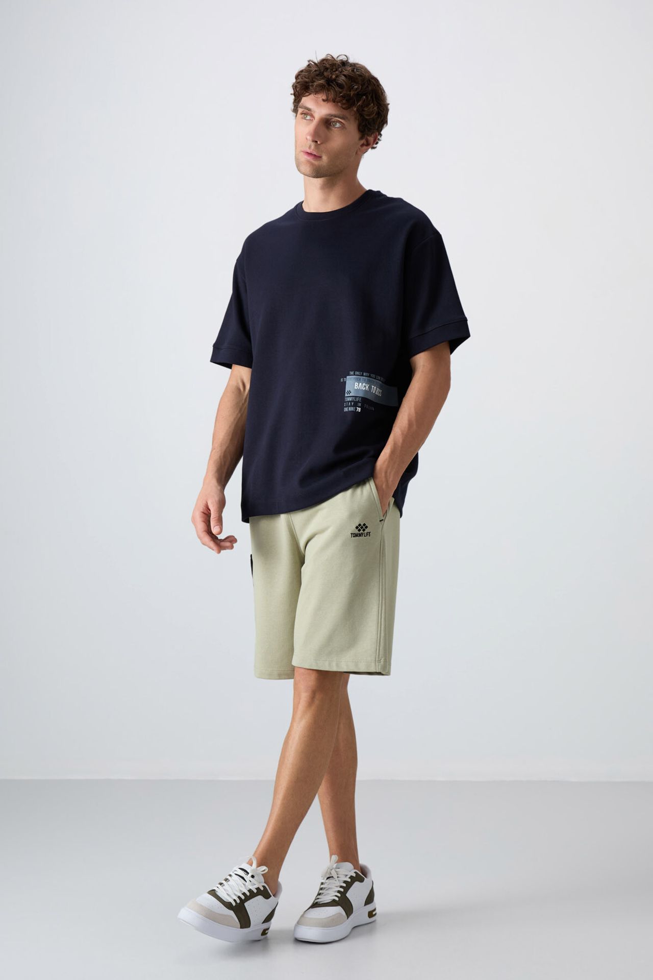 TOMMY Oversized Cotton-Blend Crew Neck T-Shirt 2