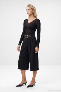 black-image-3