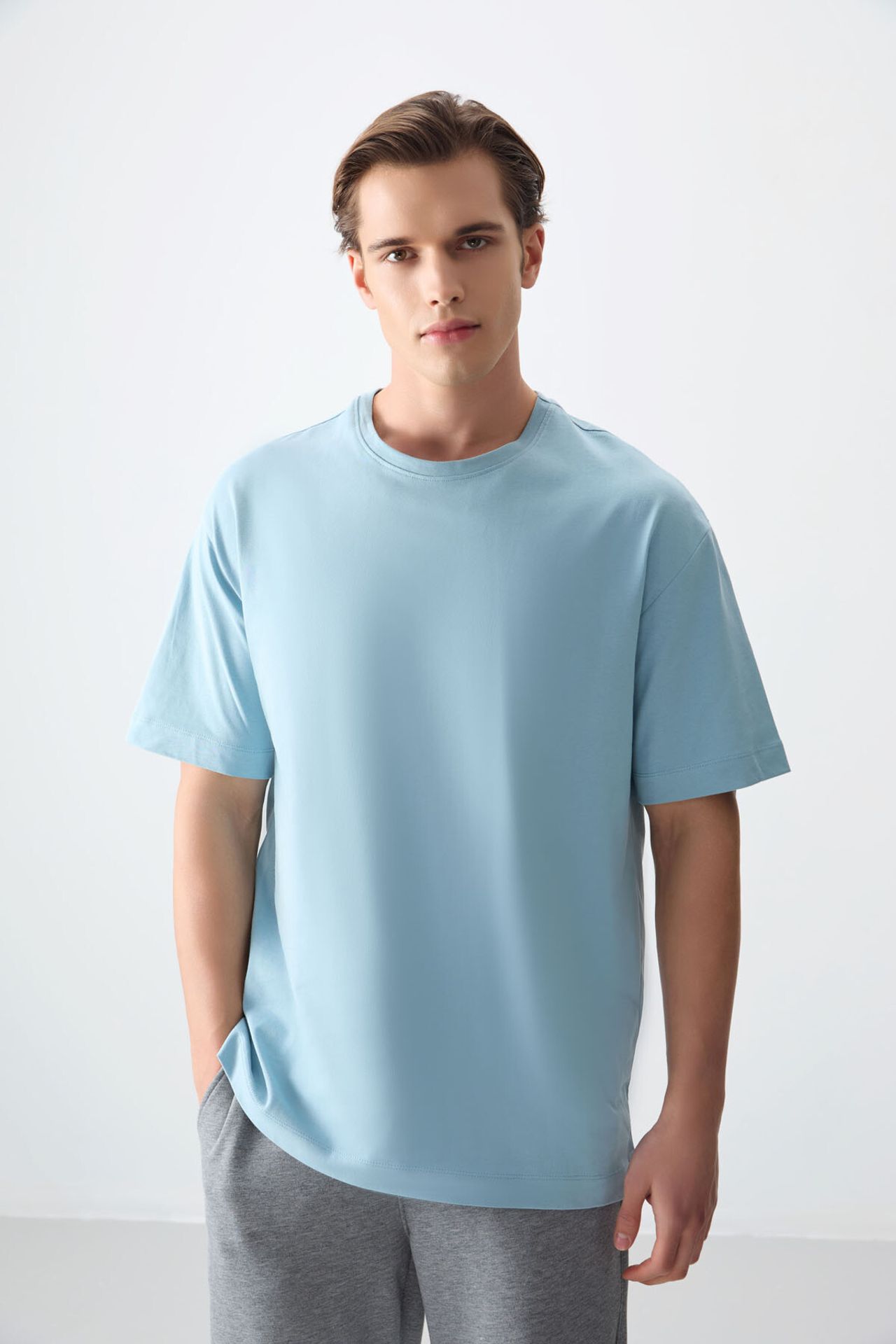TOMMY Oversized Cotton Crew Neck T-Shirt 2
