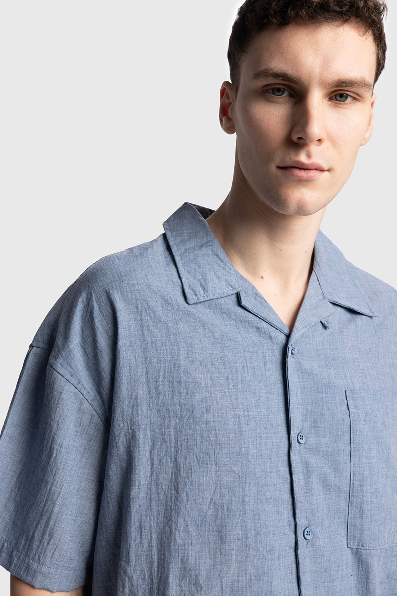 GIESTO Men's Relaxed Fit Short Sleeve Shirt 1