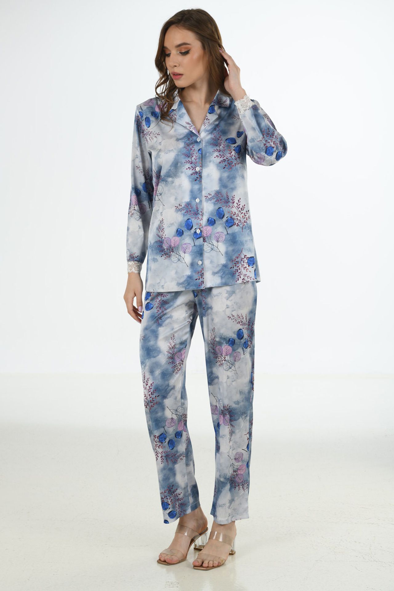 YAKE Çiçek Desenli Saten İki Parçalı Pijama Takımı 2