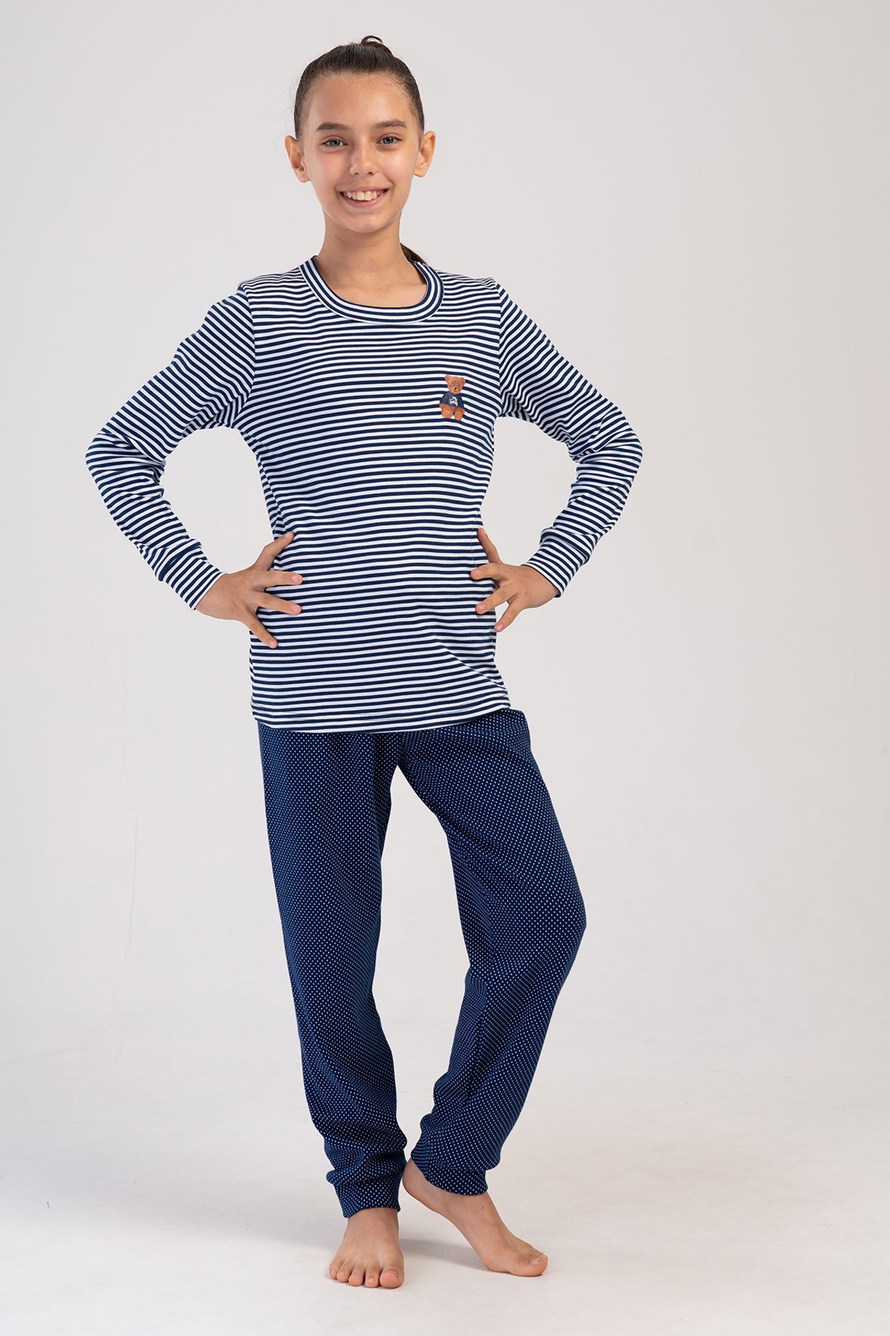 YAKE Çizgili İki Parçalı Pijama Takımı 1