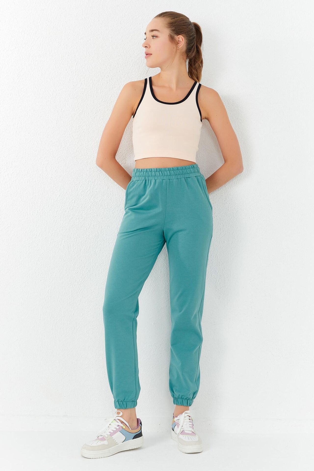 TOMMY Ribbed Sleeveless Crop Top 4